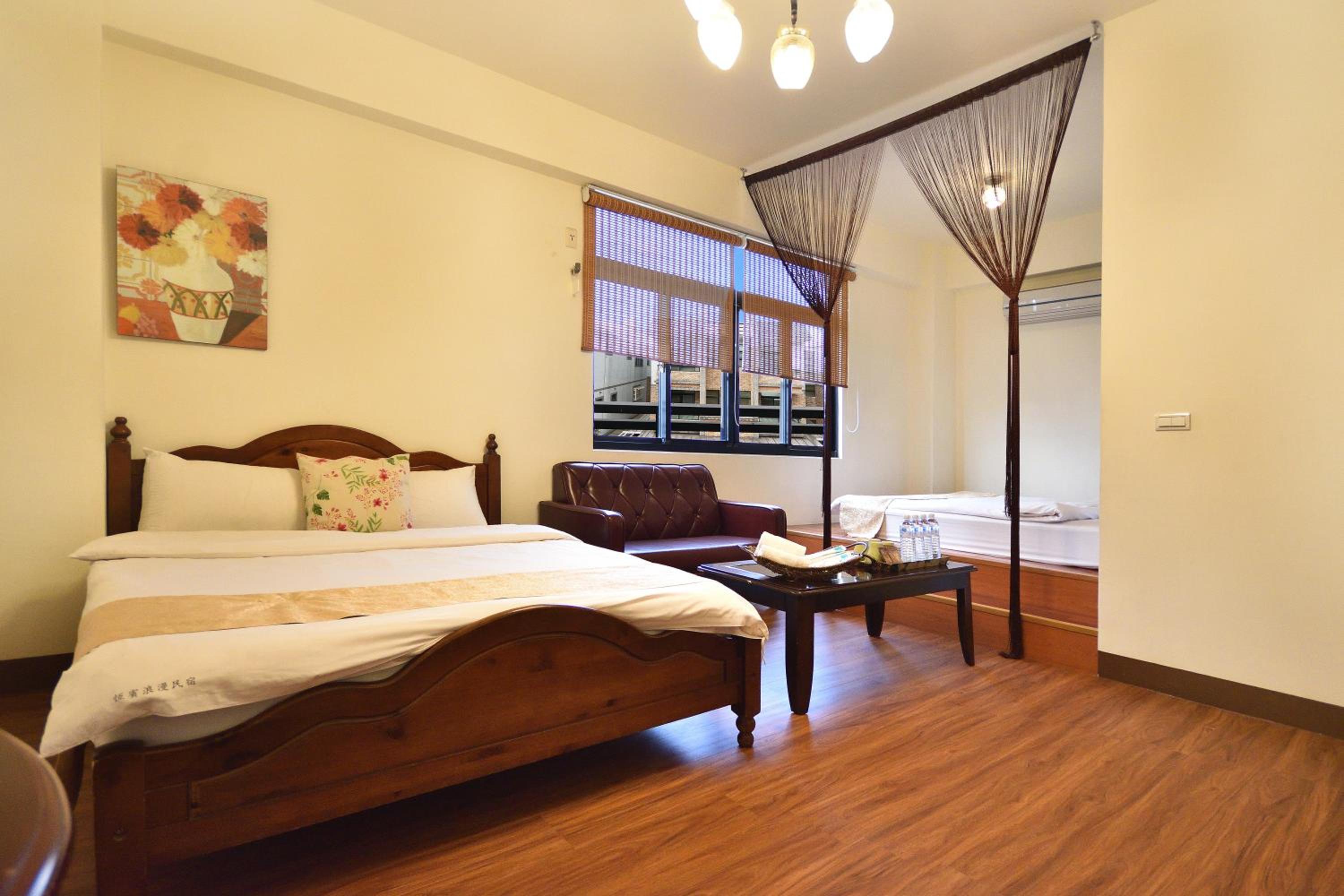 Queen Quadruple Room photo 1