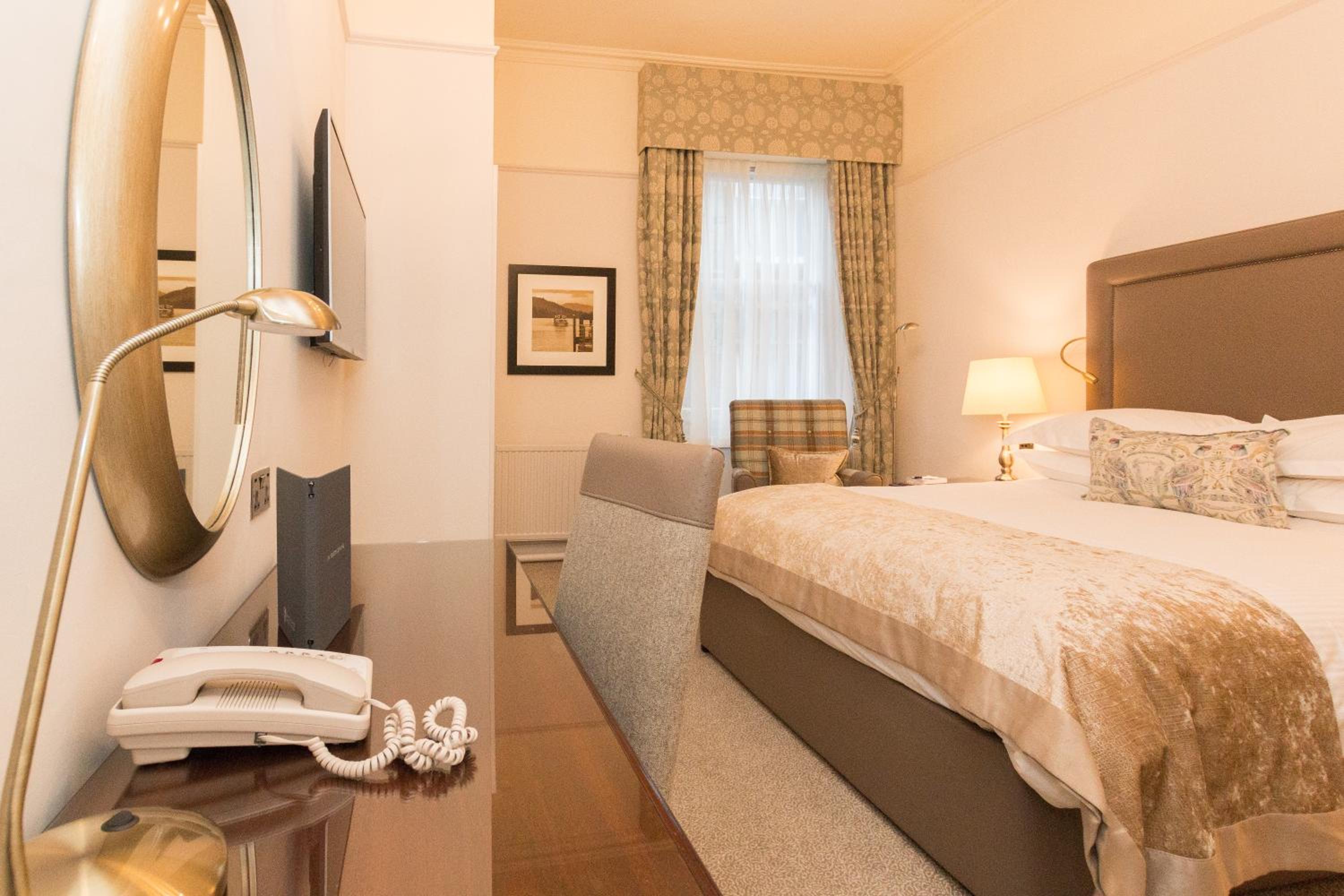 Standard King Room - Photo 1