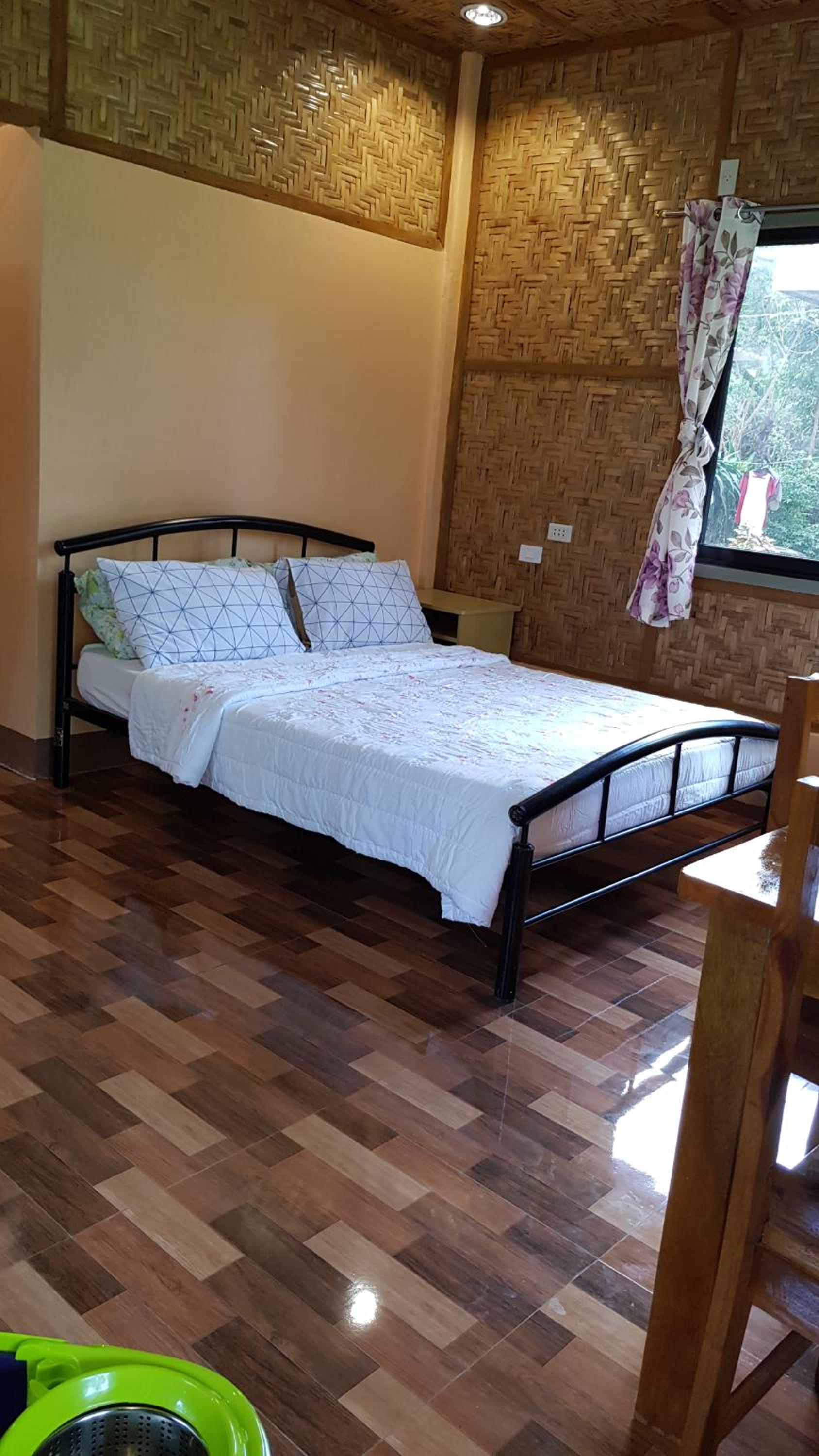 Double or Twin Room with Garden View - Photo 4