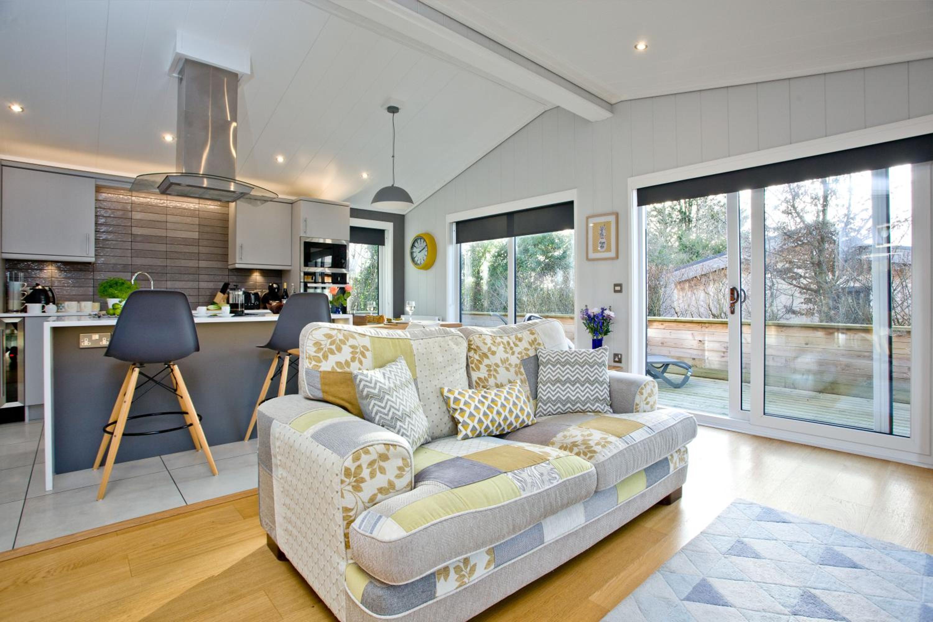 One-Bedroom House photo 2