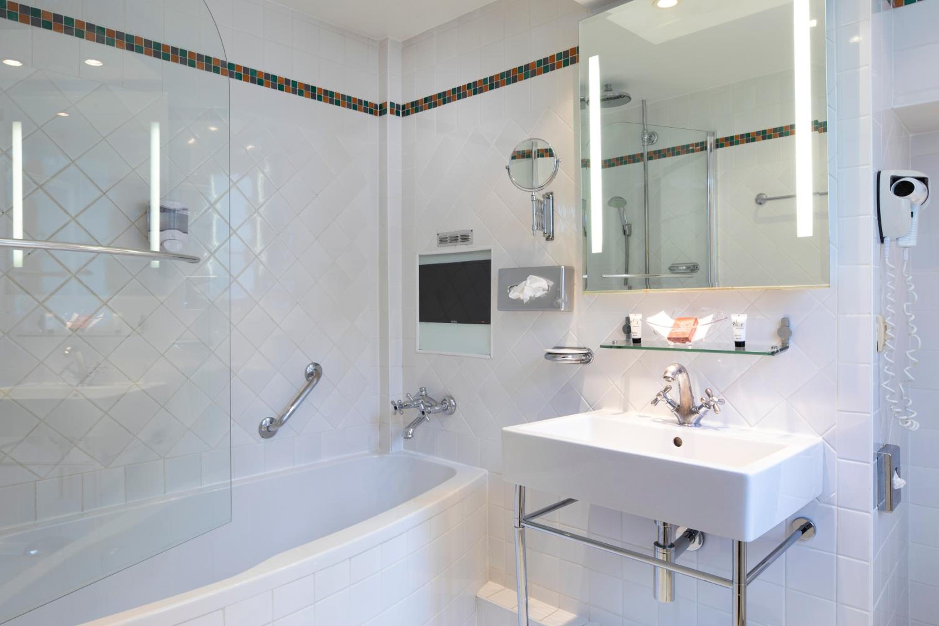 Superior Double Room photo 2