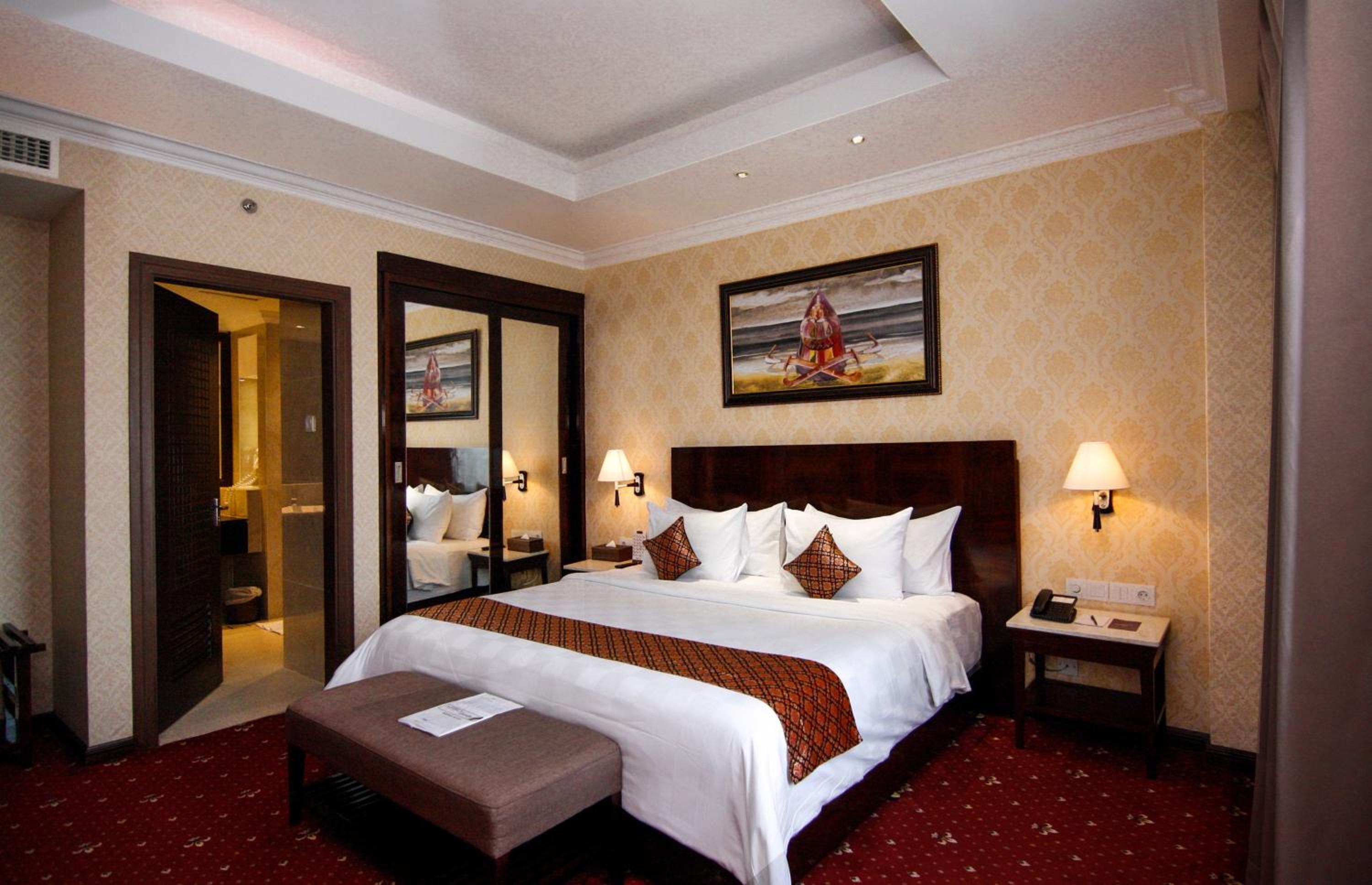 Executive Suite photo 2