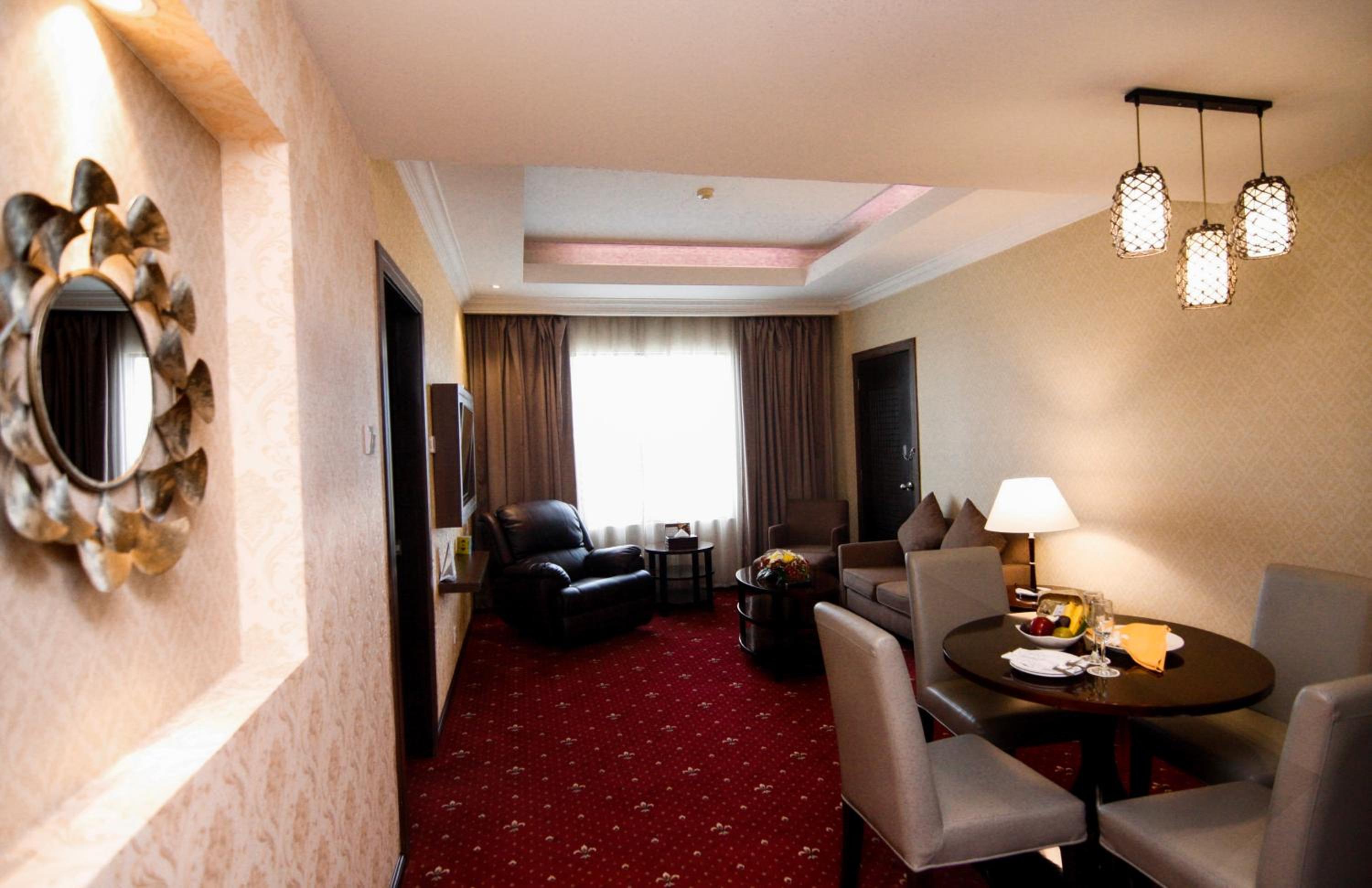 Executive Suite photo 3