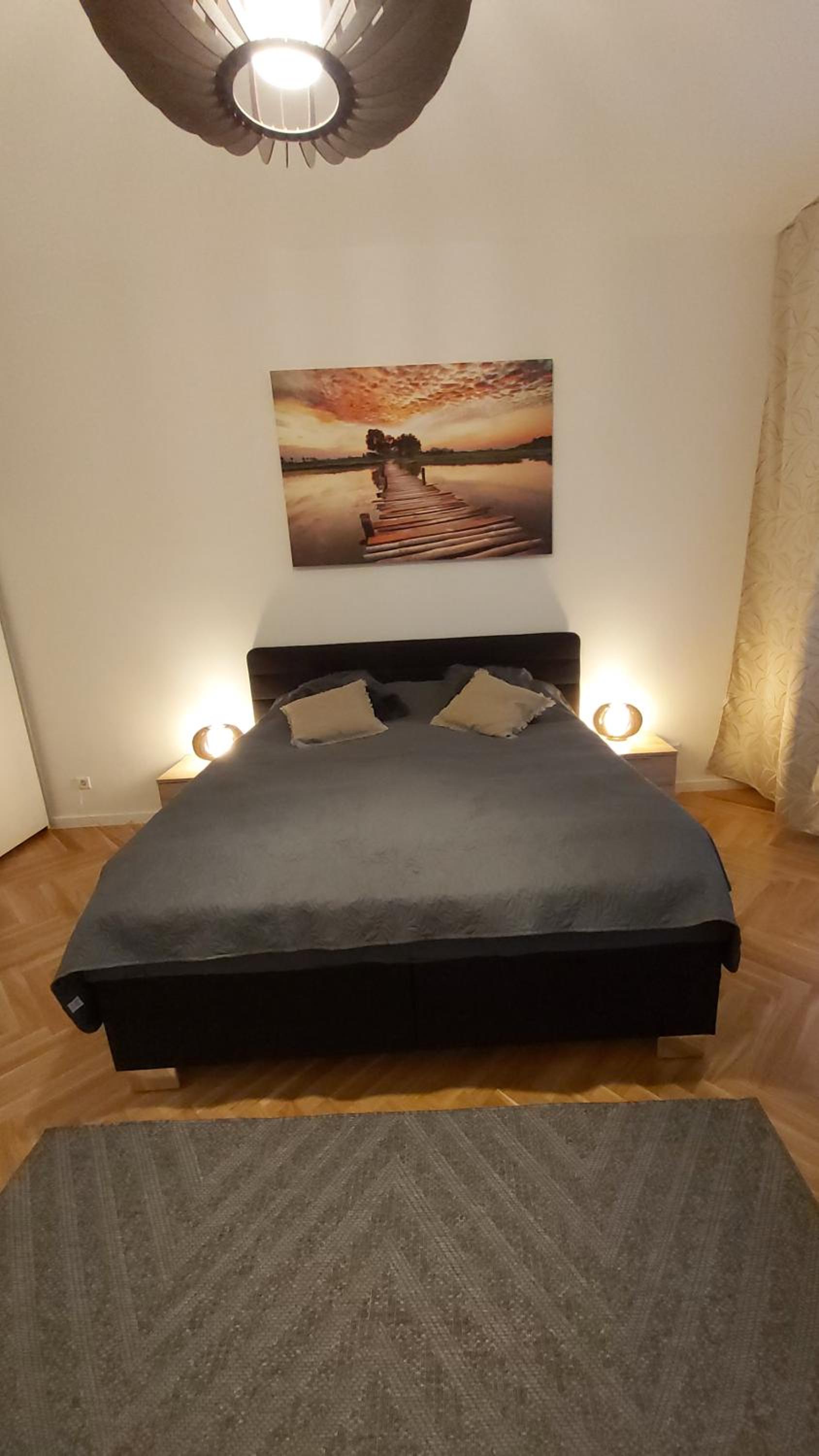 Large Double Room