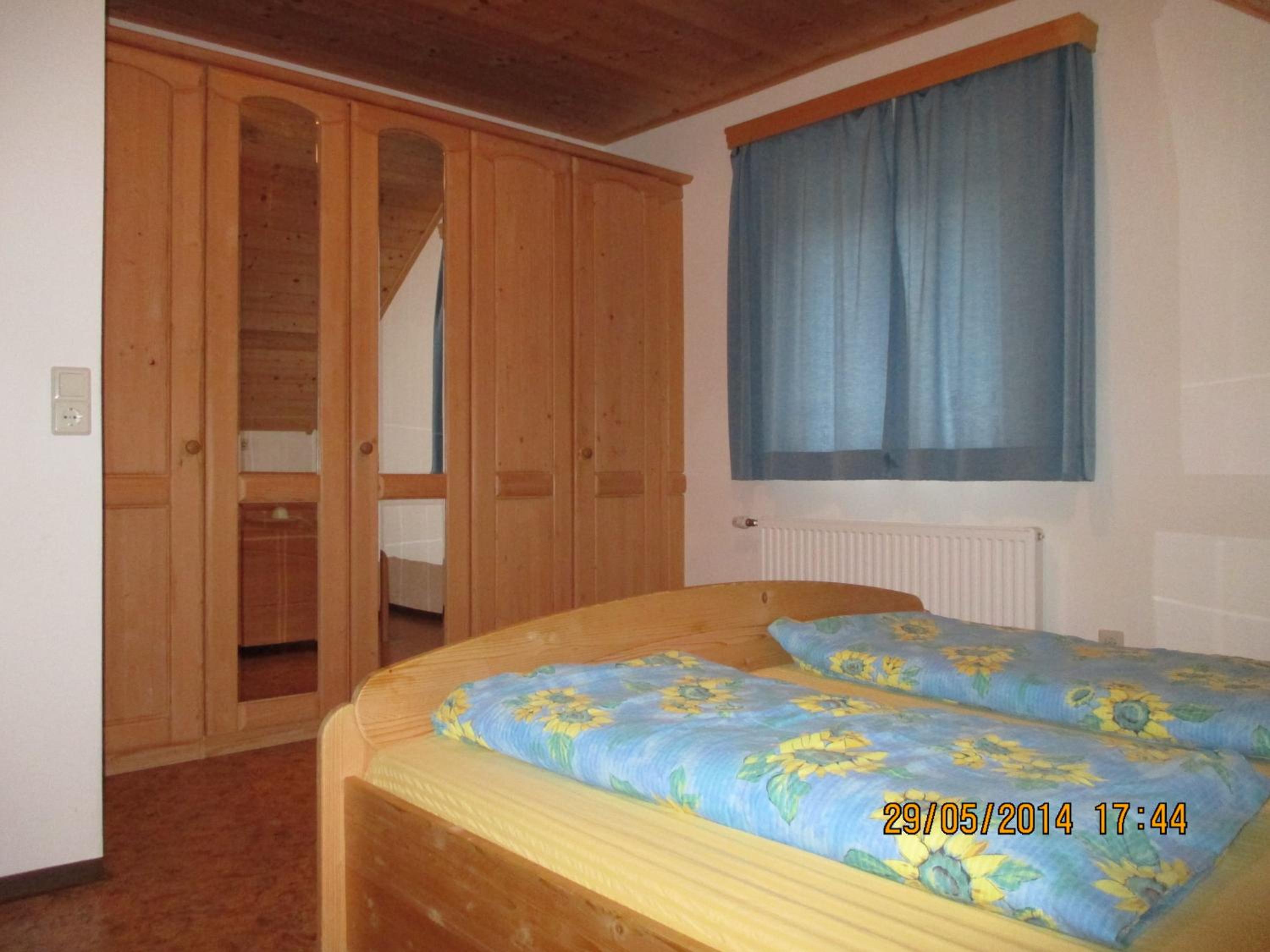 Two-Bedroom Apartment - Photo 3