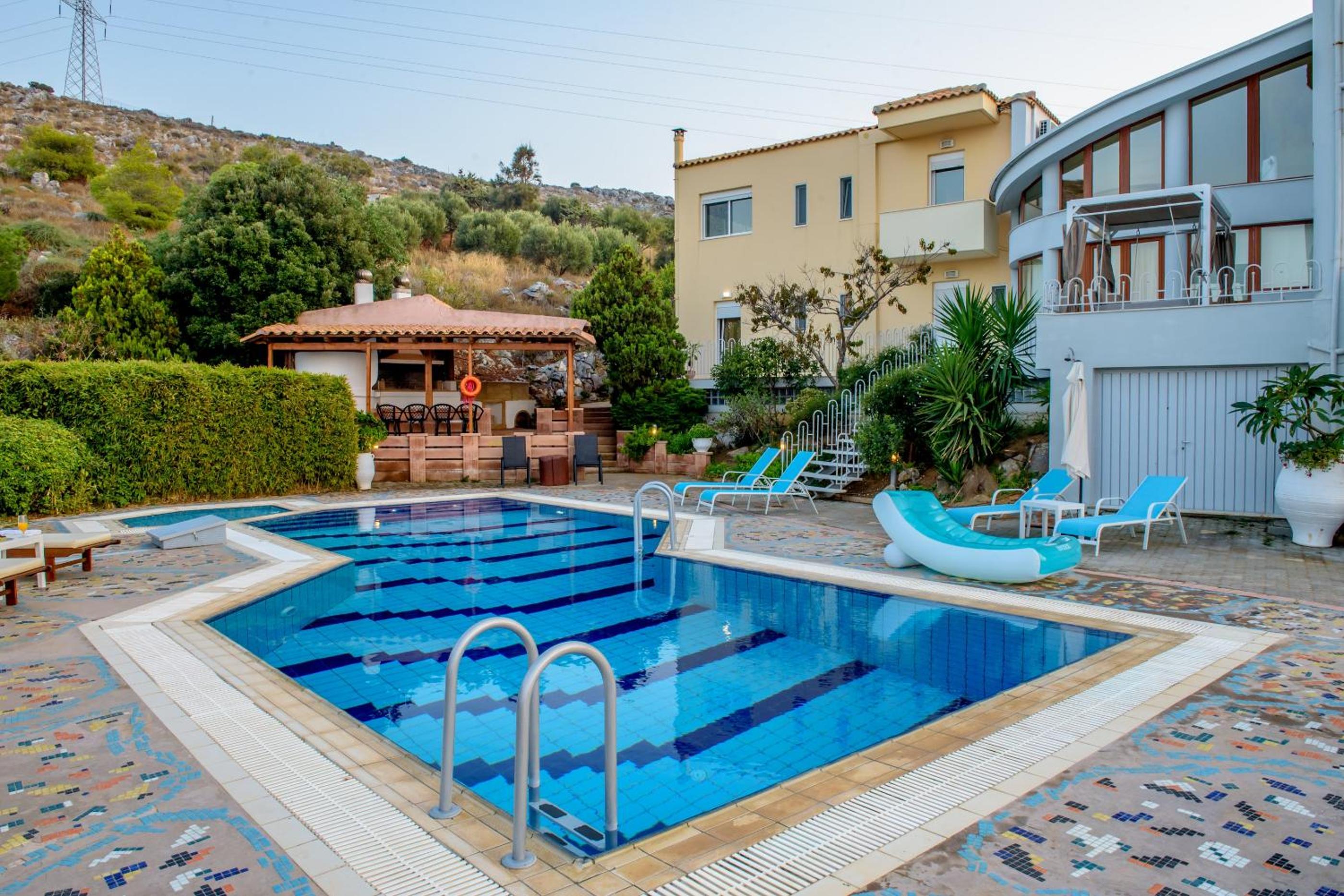 Villa with Sea View photo 3