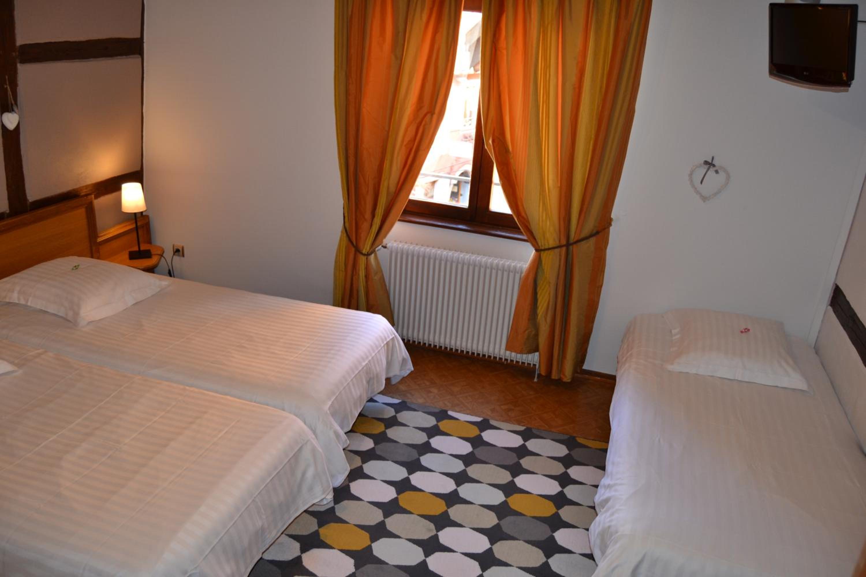 Triple Room photo 2