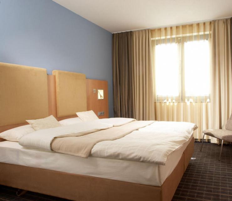 Twin Room - Photo 5