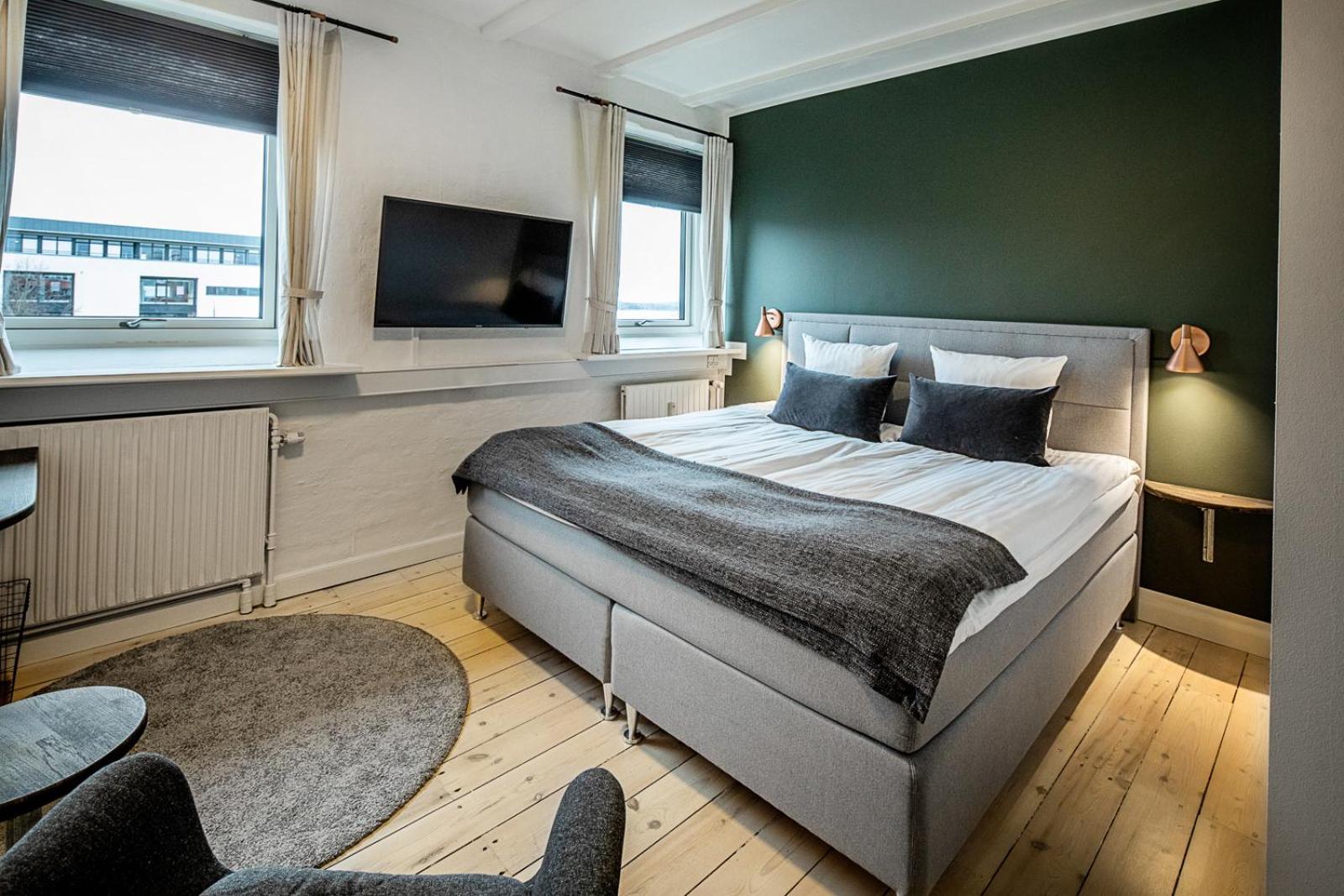 Double or Twin Room - Photo 13