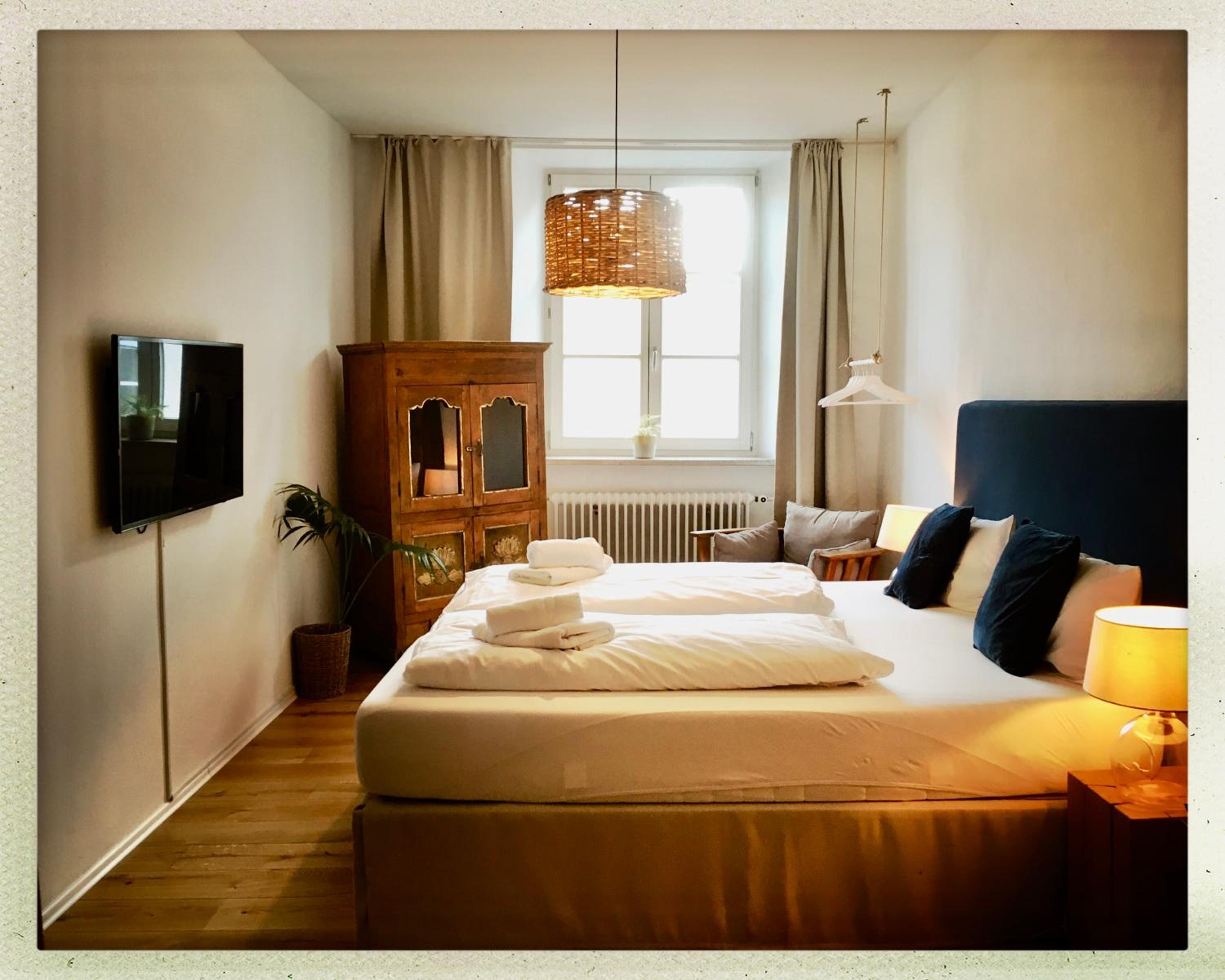 Double Room - Photo 3