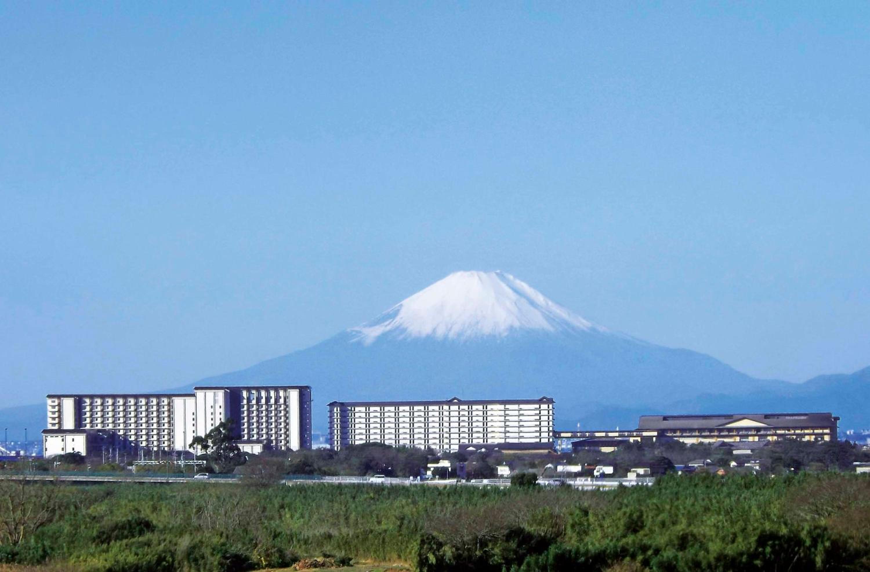 Deluxe Twin Room With Tatami Area And Ocean View photo 3