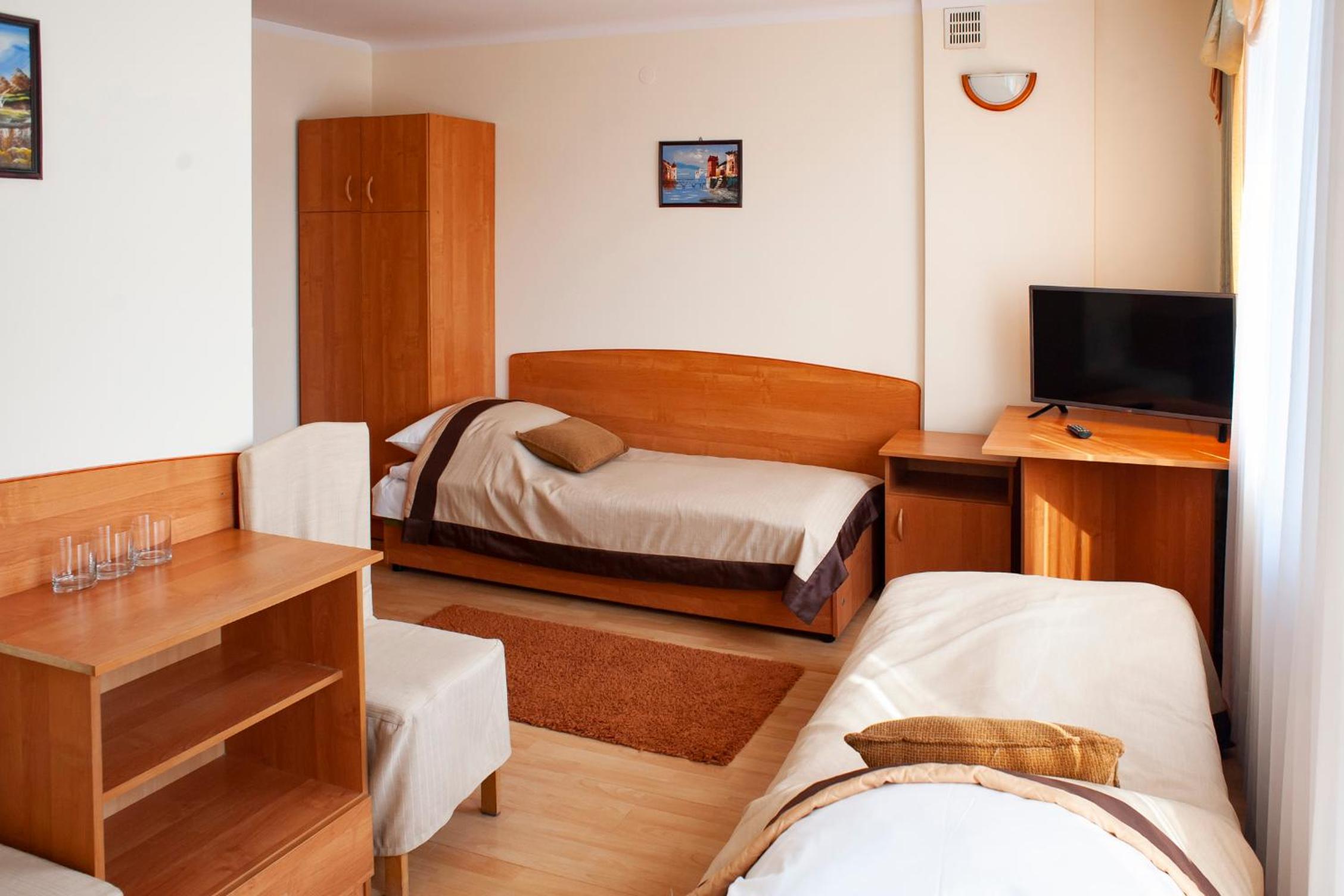 Large Double Room photo 2