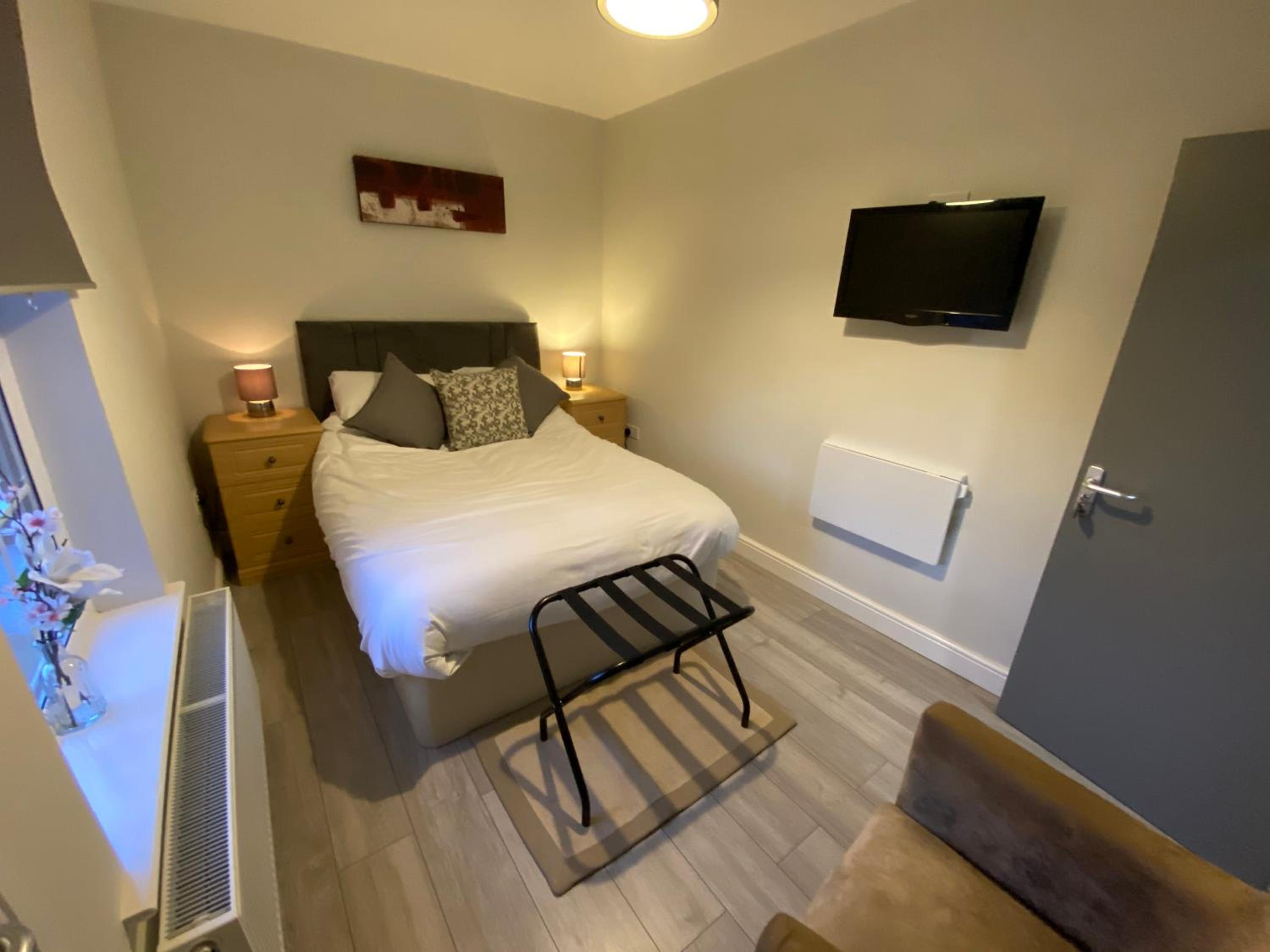 Double Room - Photo 1