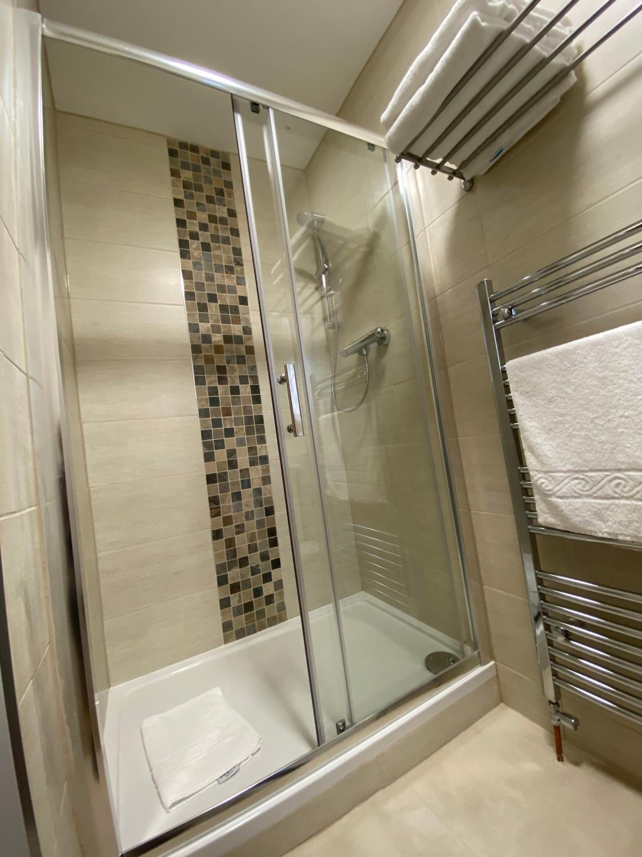 Deluxe Double Room - Photo 4
