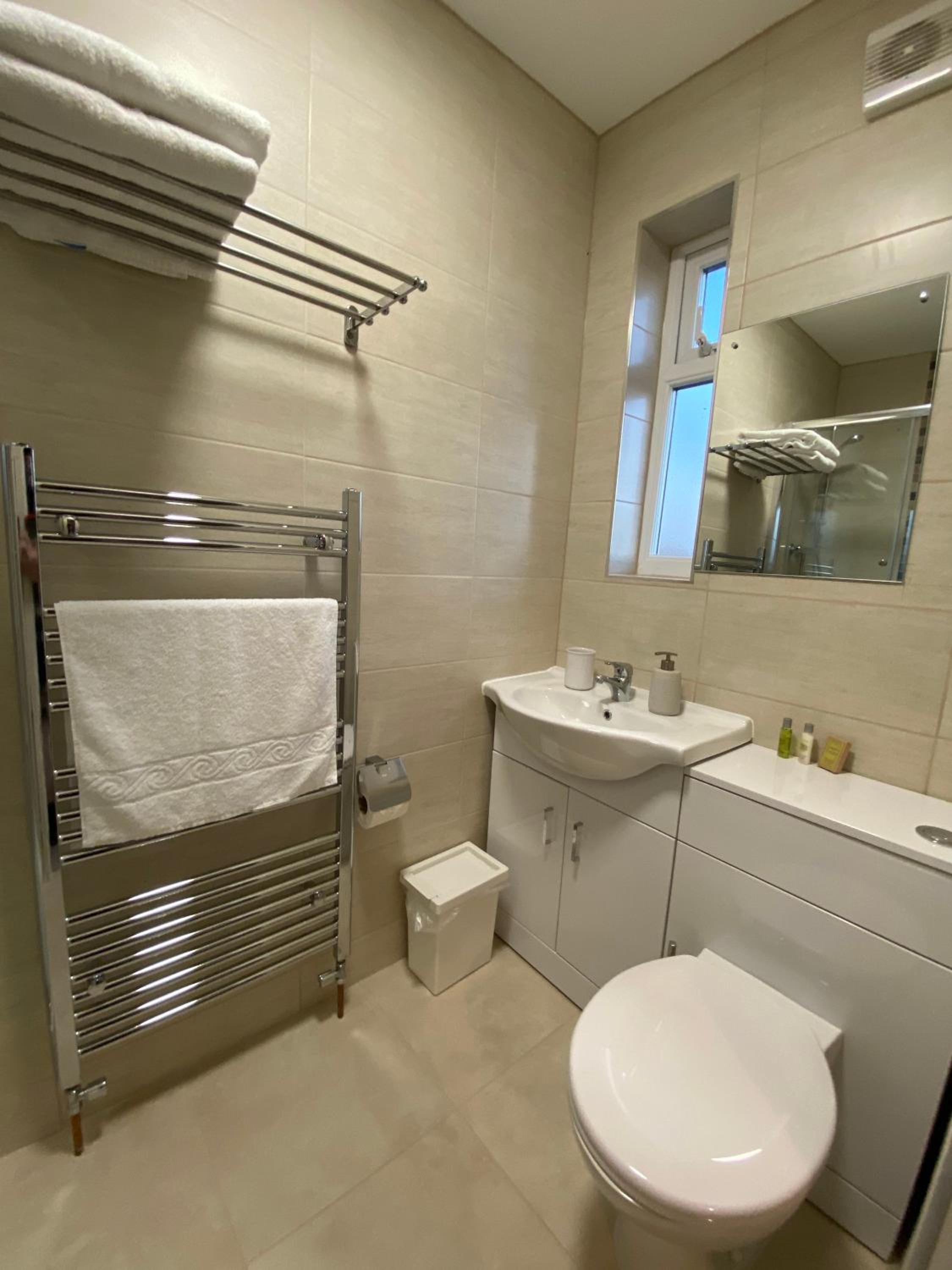 Deluxe Double Room - Photo 2