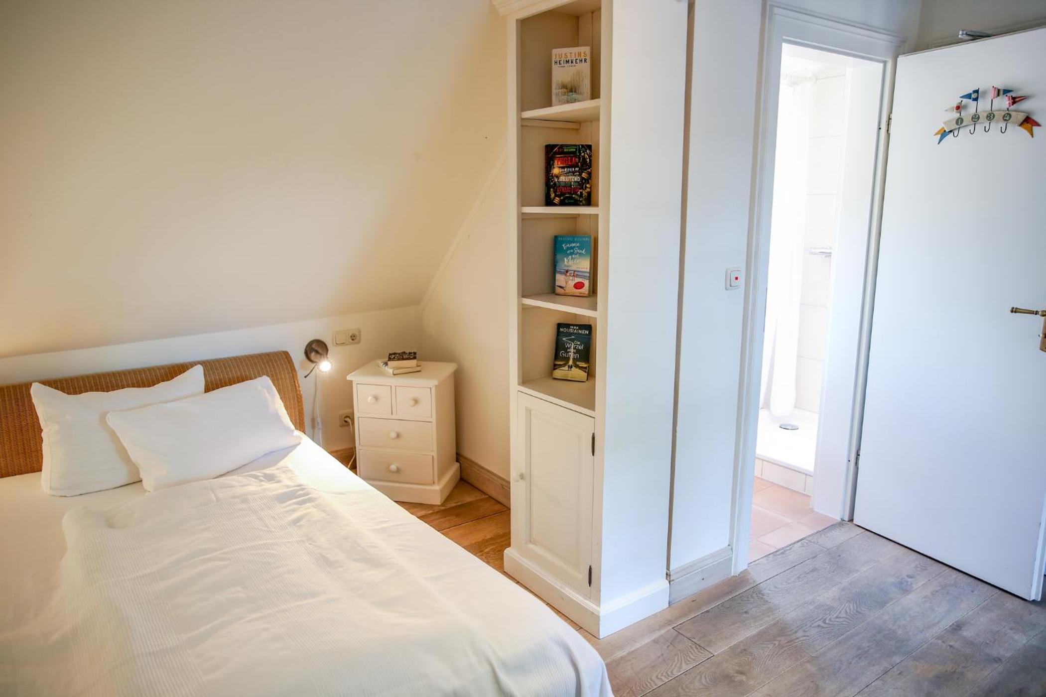 Superior Single Room