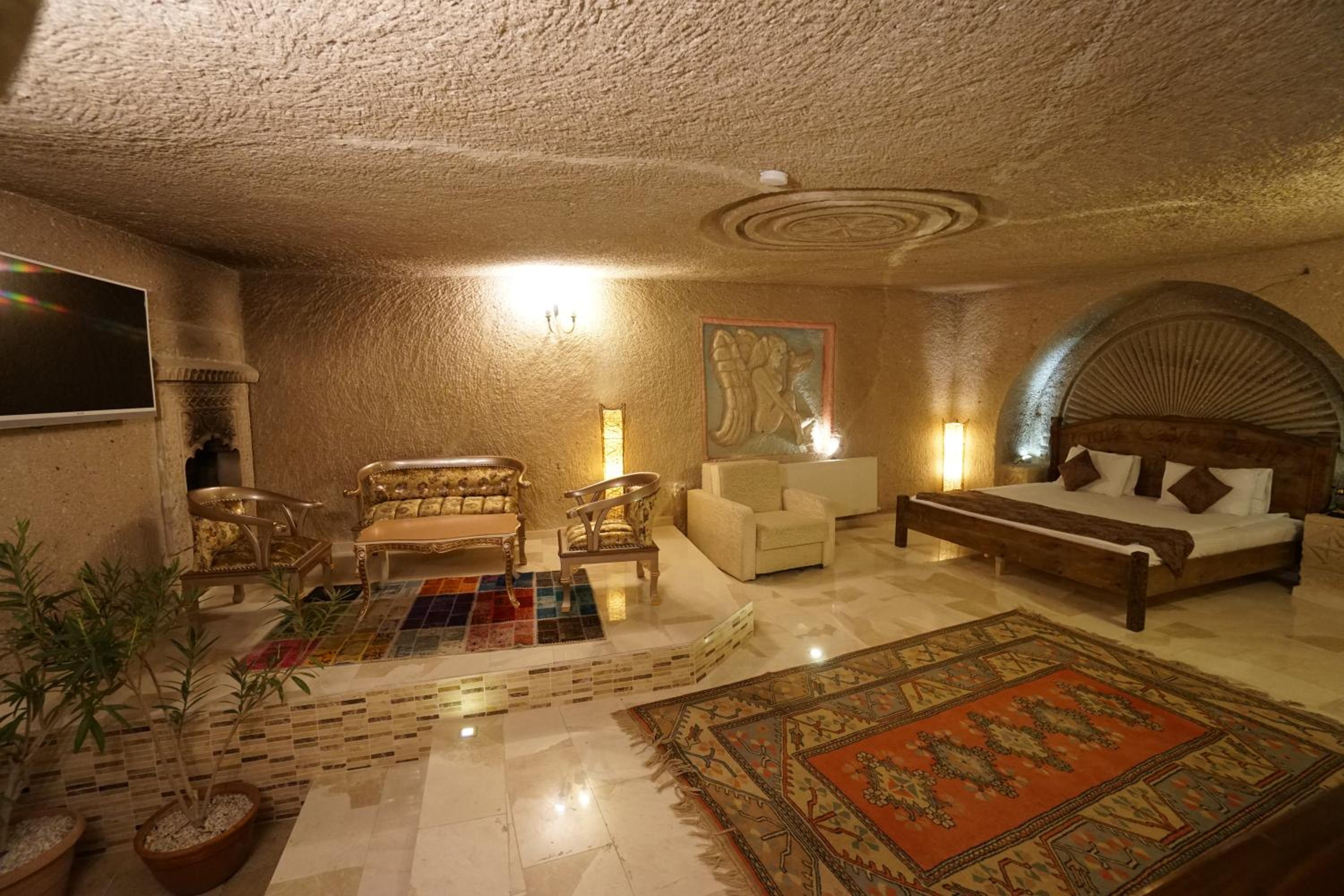 King Suite with Spa Bath