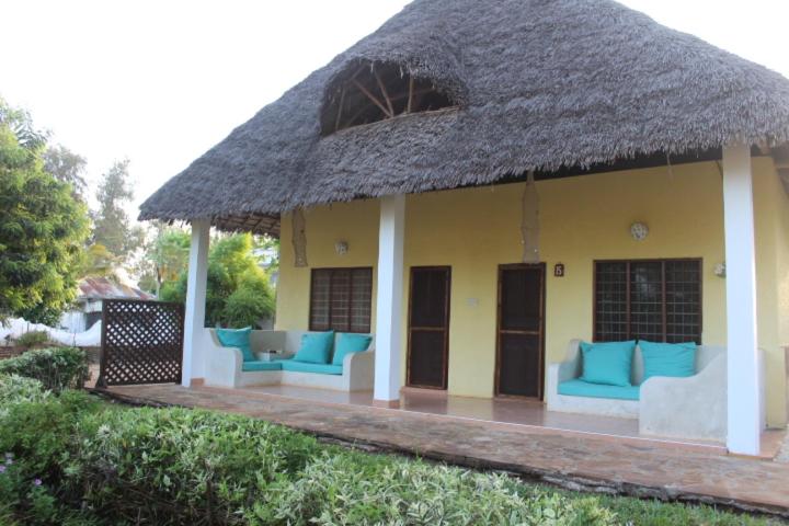 Deluxe Bungalow with Sea View