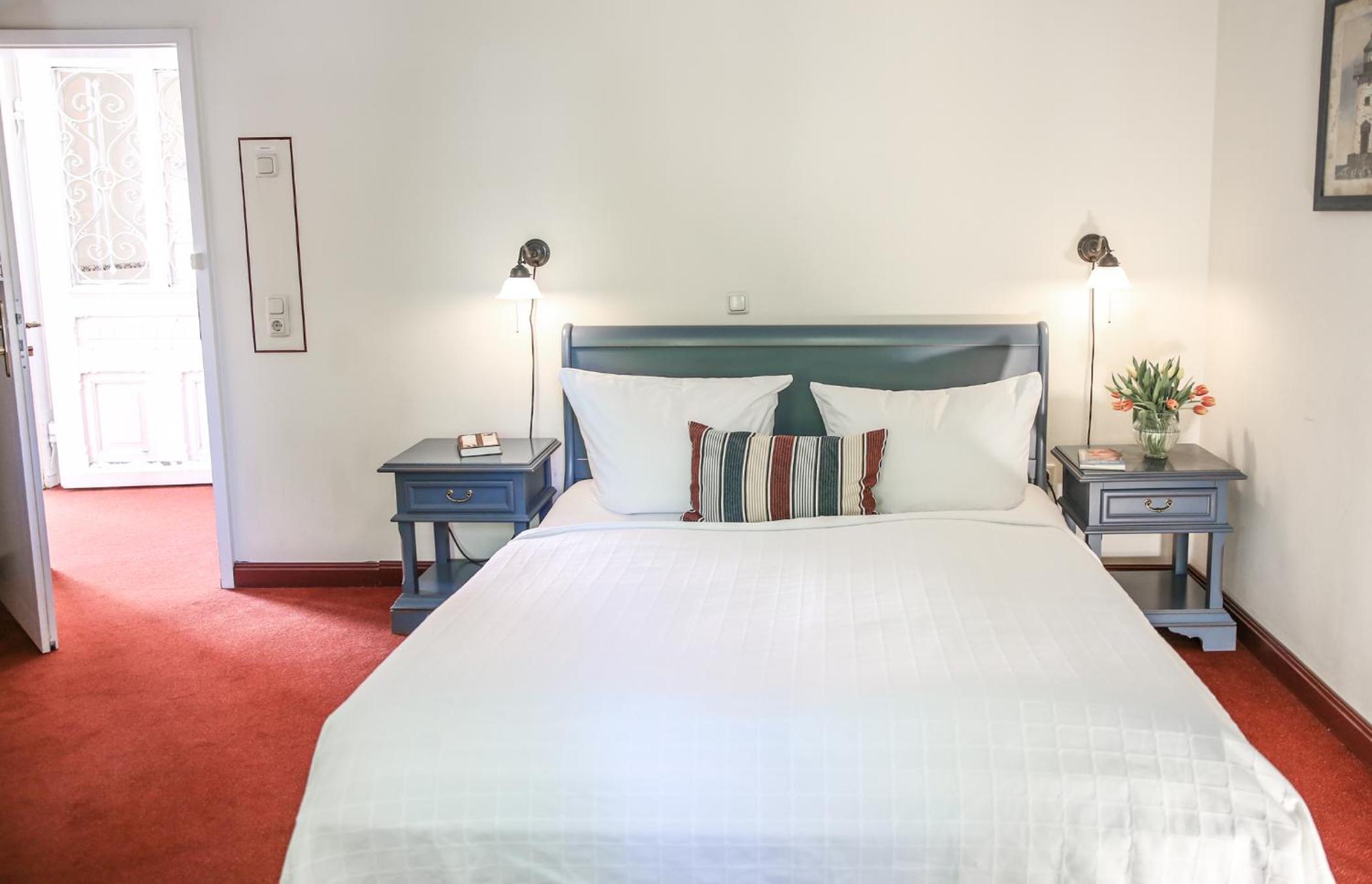 Double Room - Photo 4