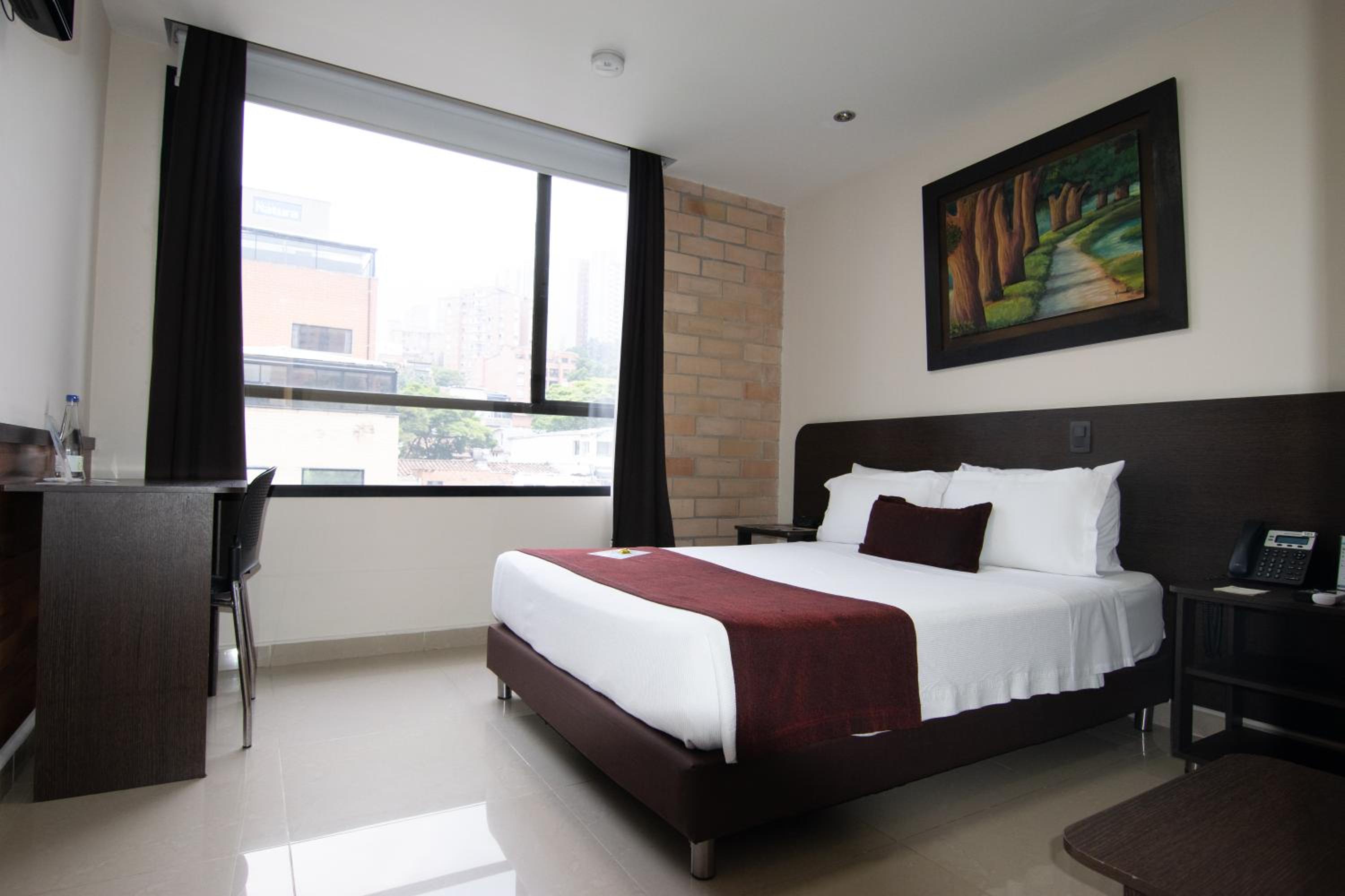 Standard Double Room photo 3