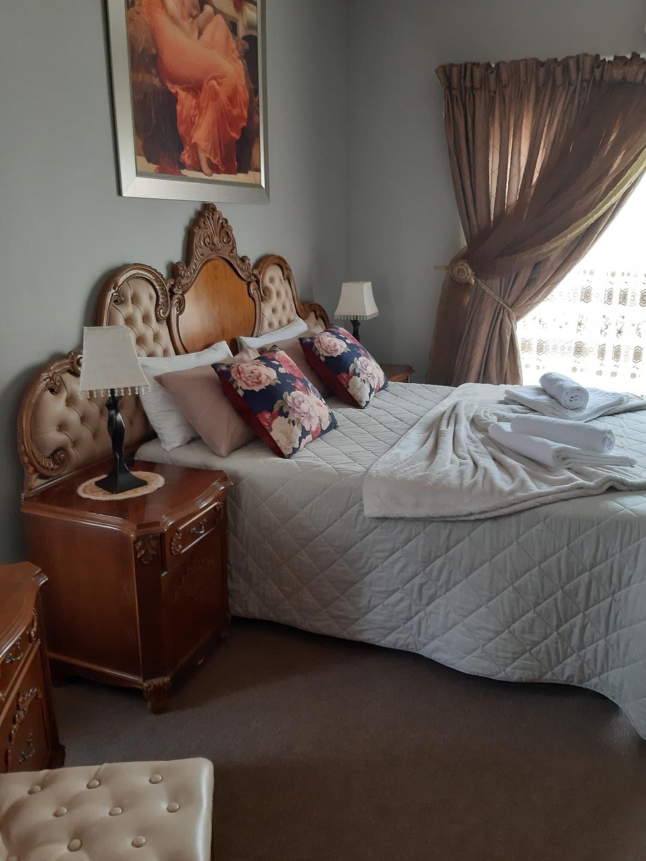Double Room with Private Bathroom photo 1