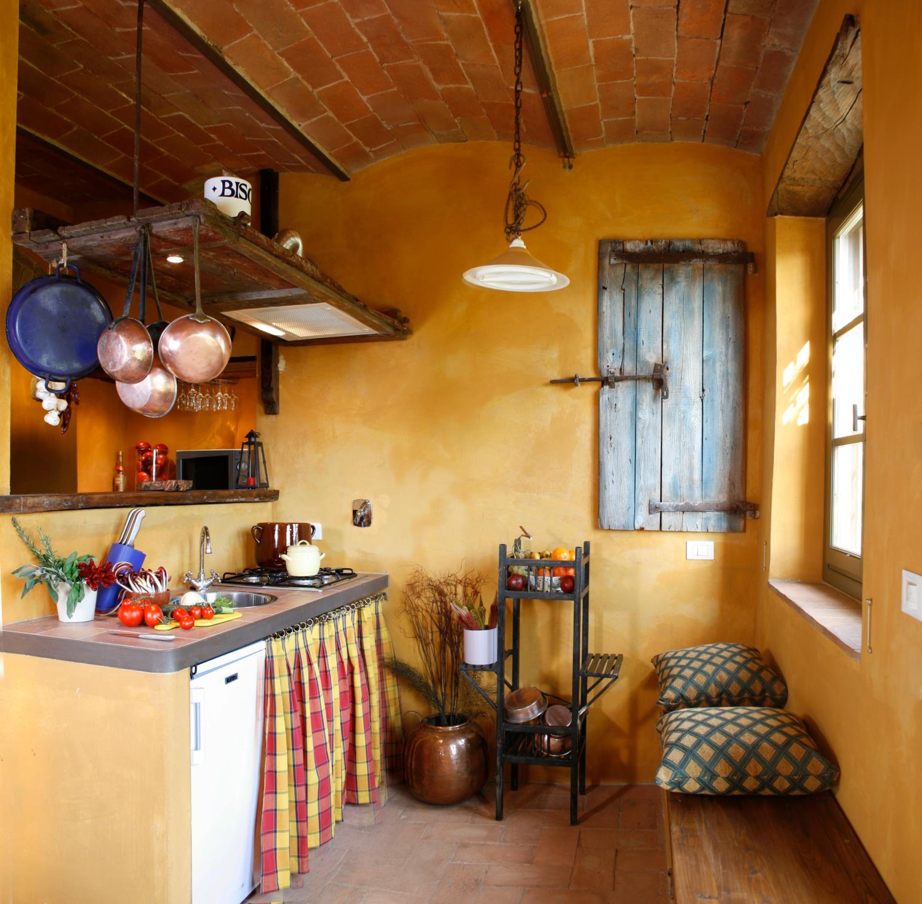 Apartment with Terrace photo 2