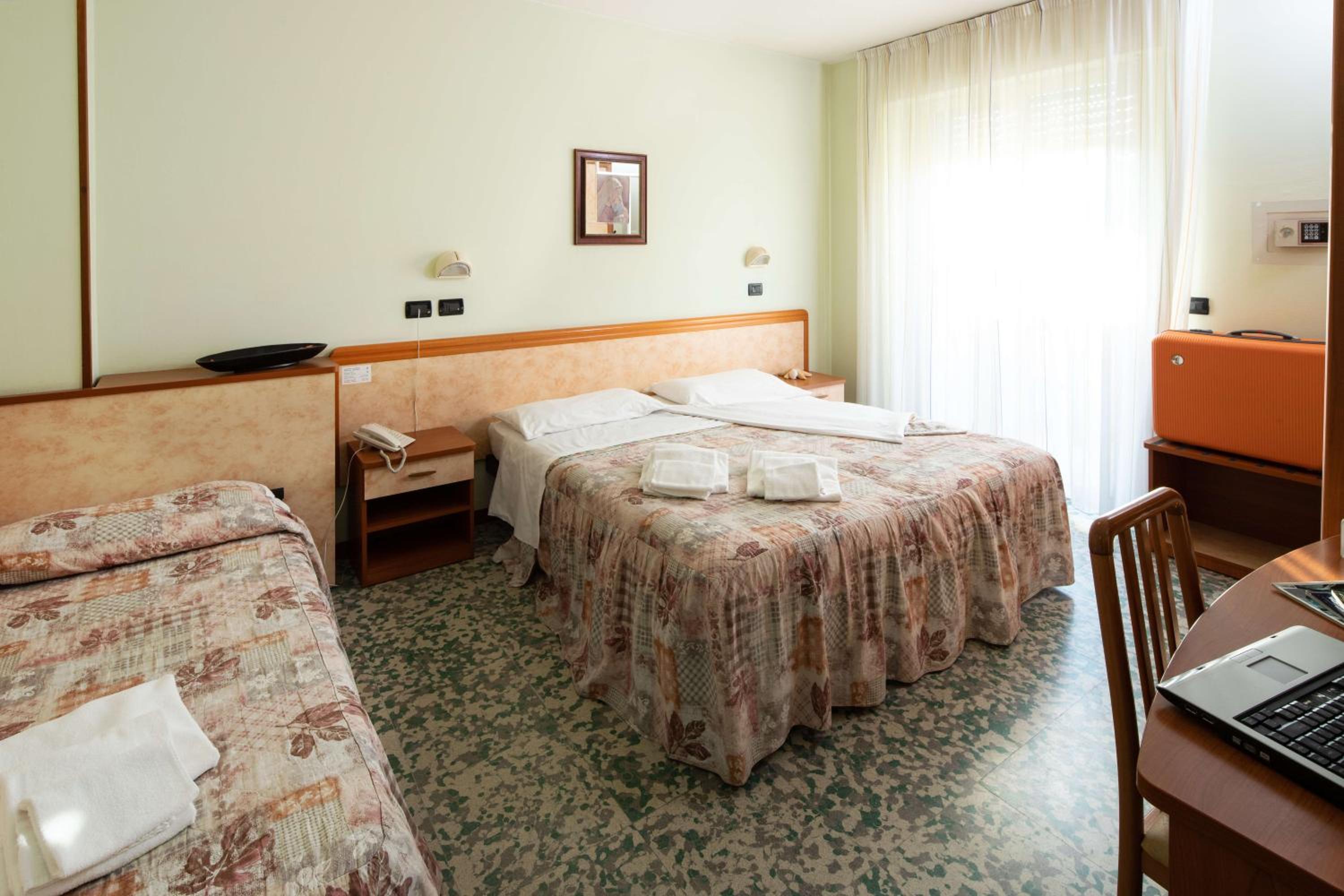Quadruple Room photo 1