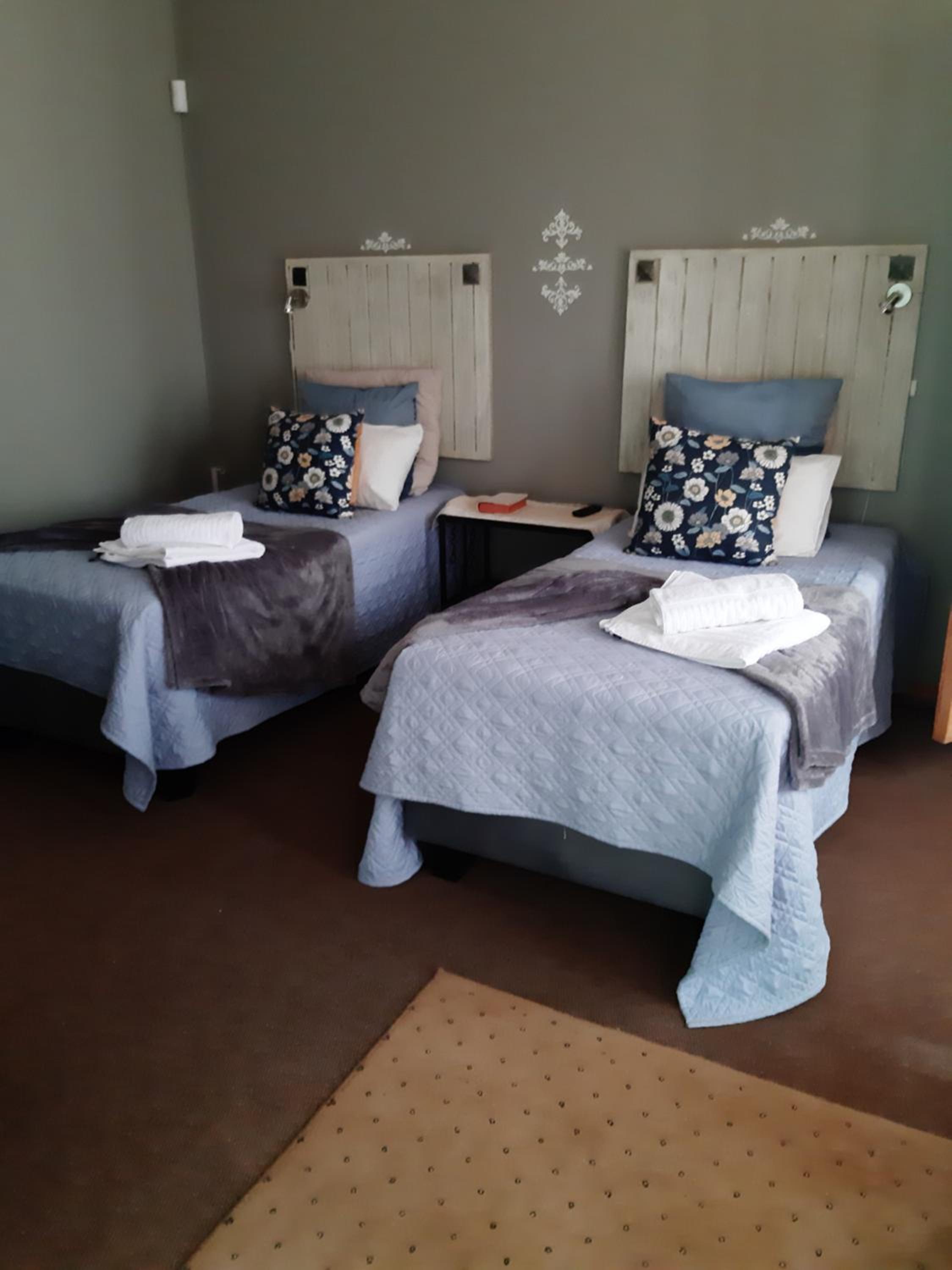 Double or Twin Room with Bathroom photo 1