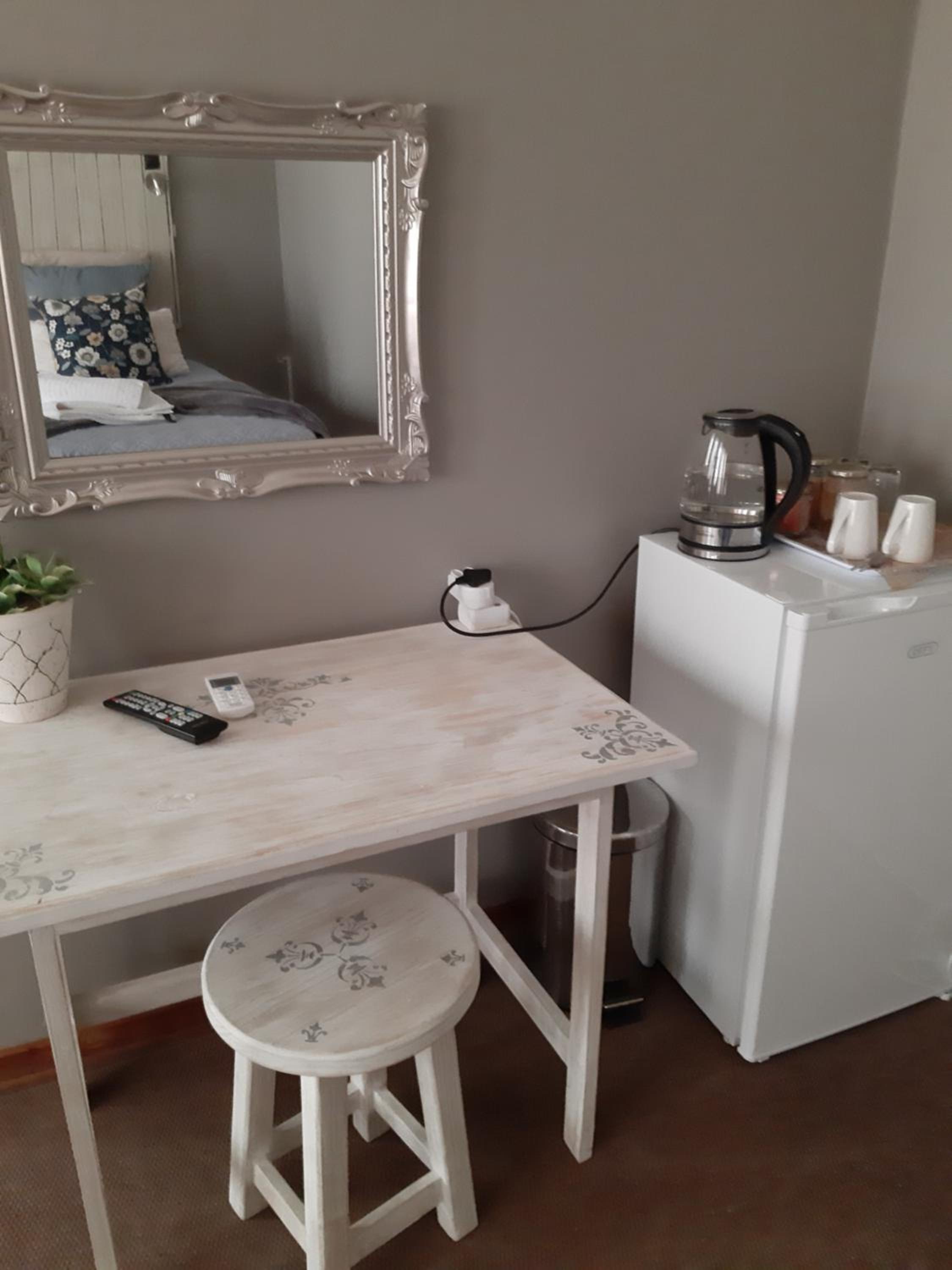 Double or Twin Room with Bathroom photo 2