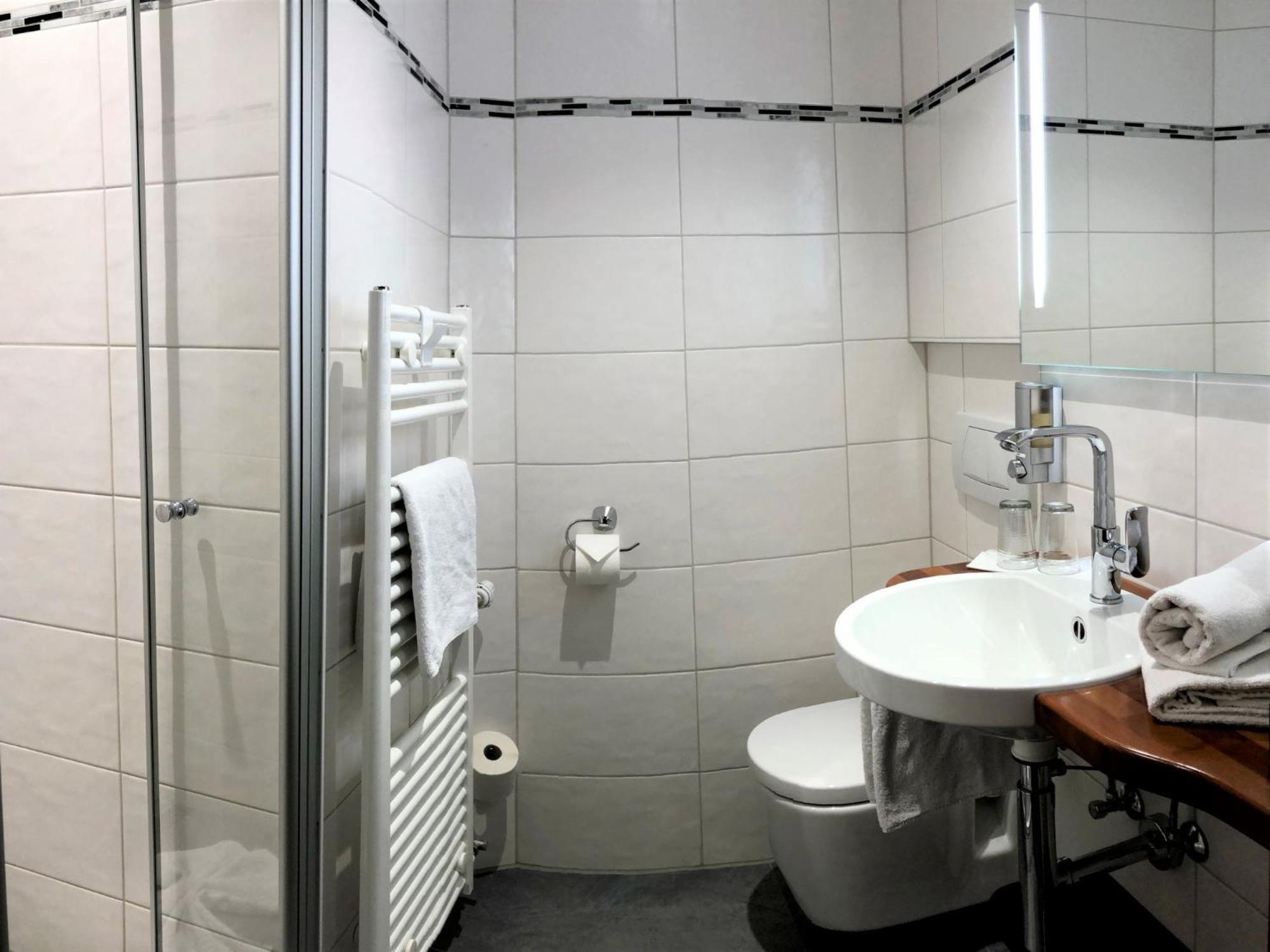 Double Room with Balcony photo 2