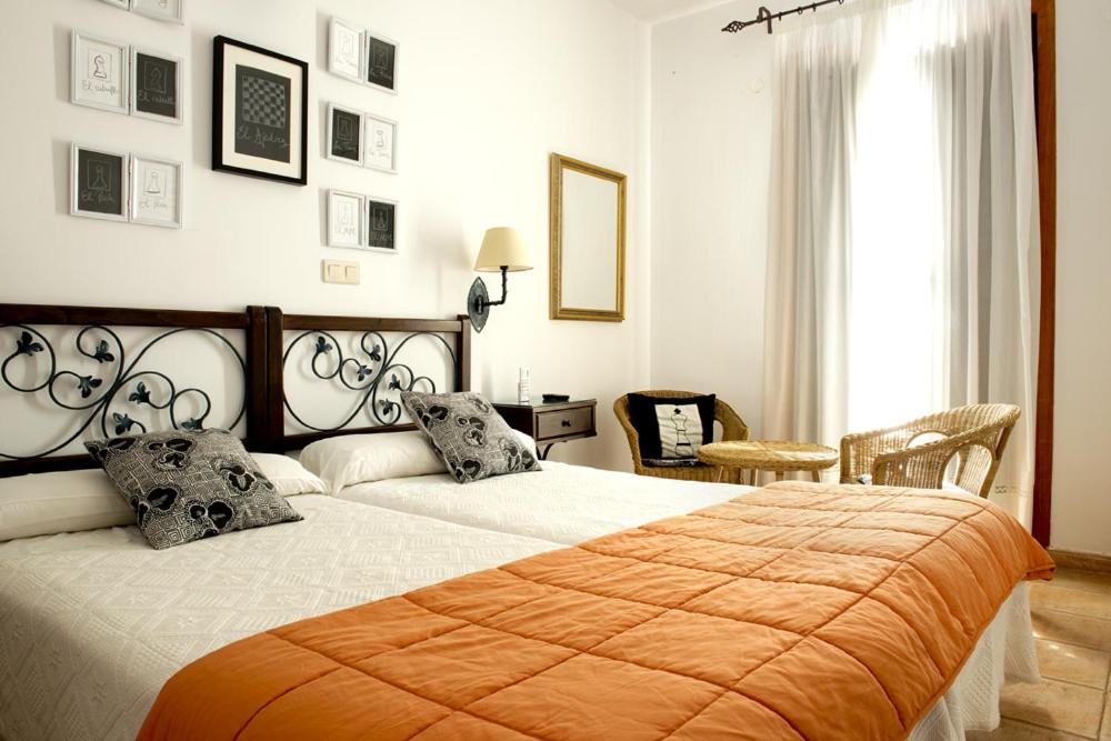 Habitación Estándar con Dos Camas Individuales