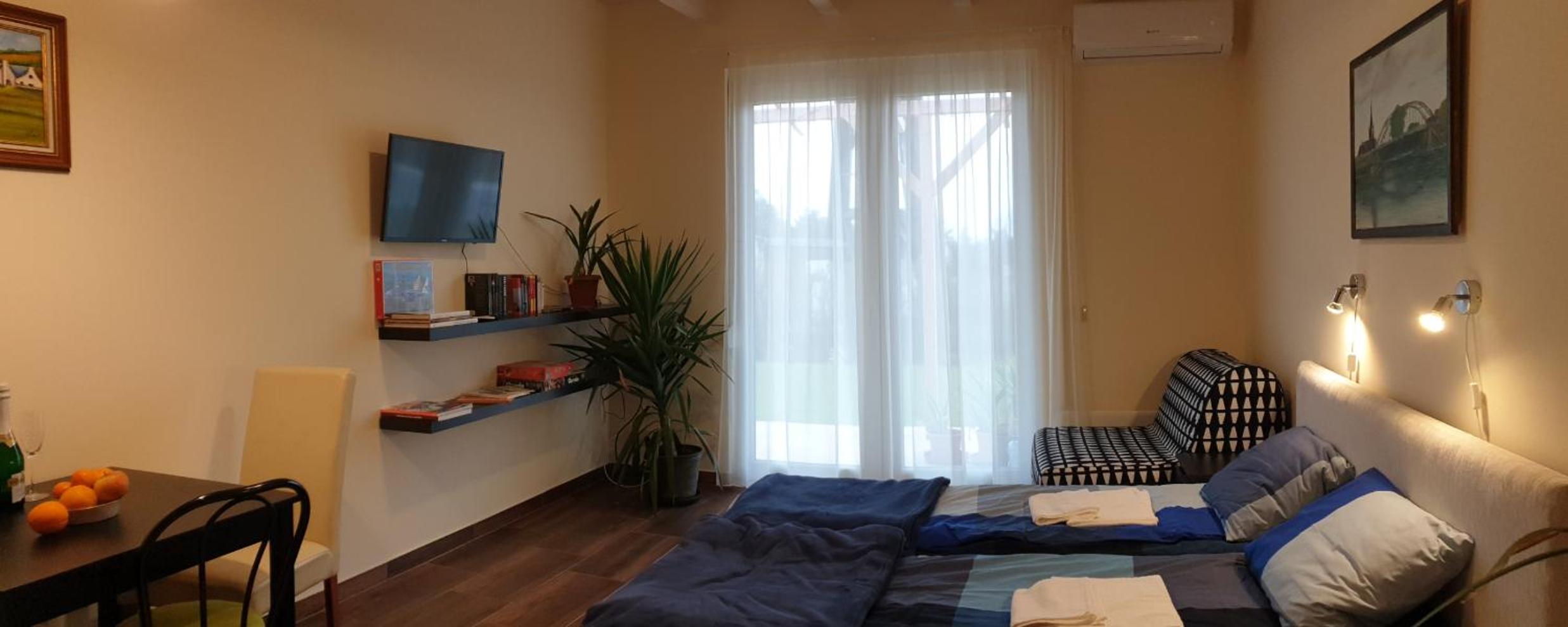 Apartment with Lake View photo 1