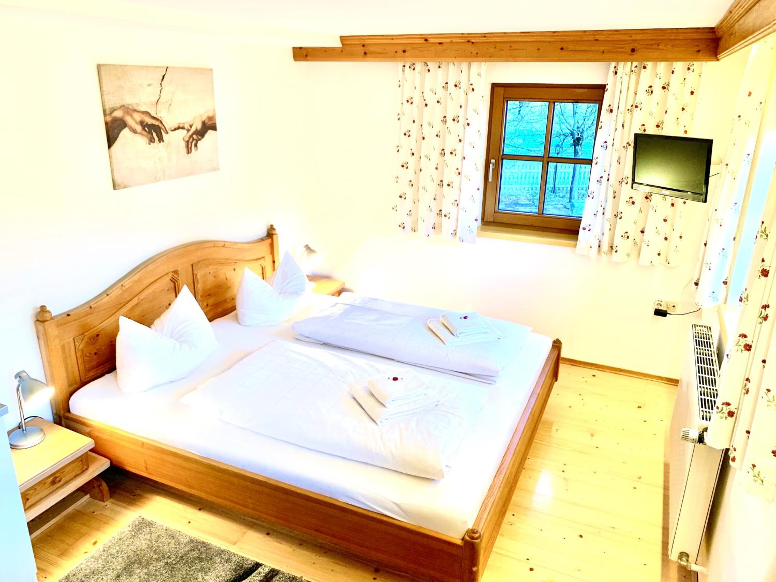 Apartment with Mountain View photo 3