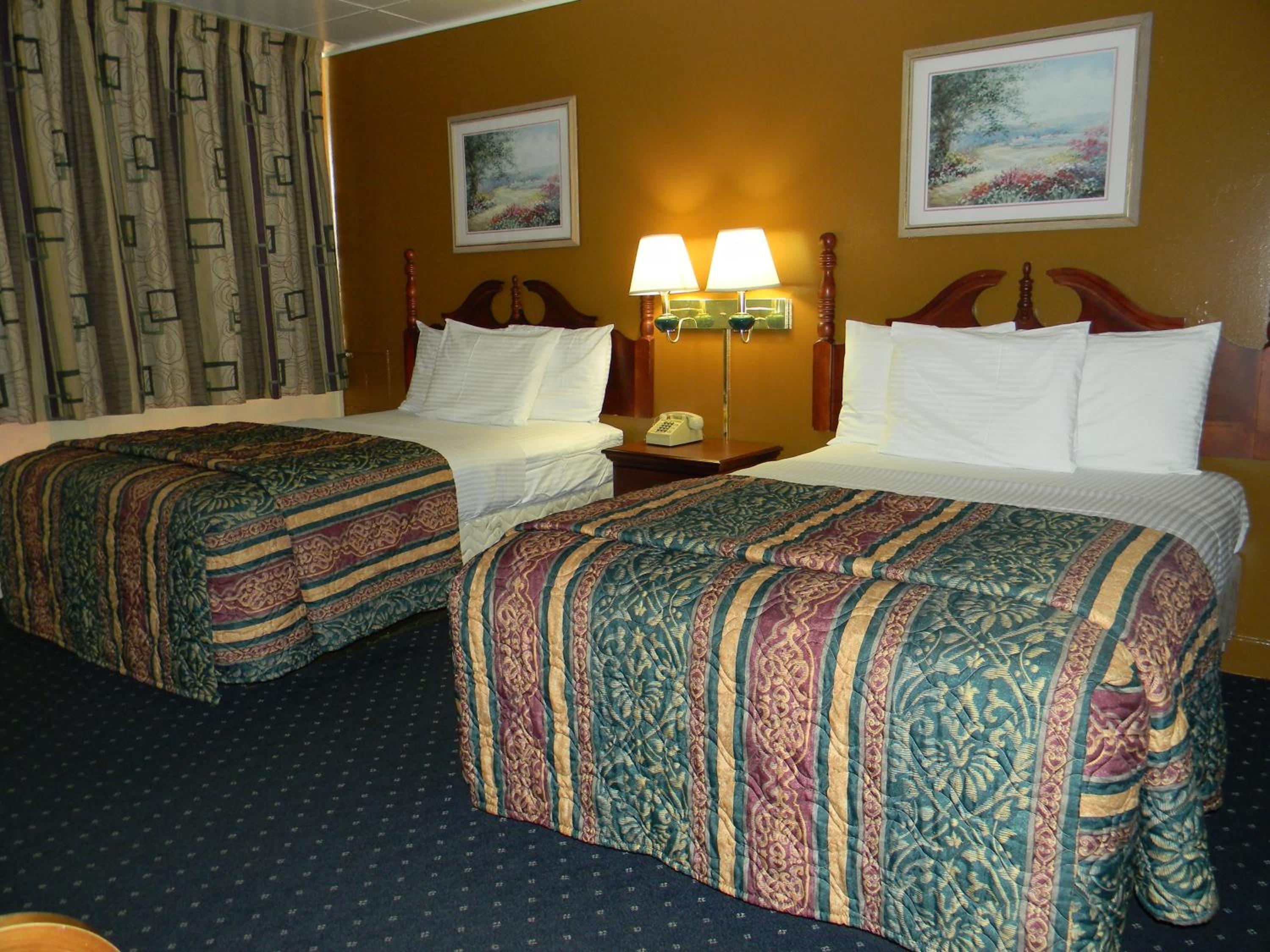 Double Room with Two Double Beds - Non-Smoking
