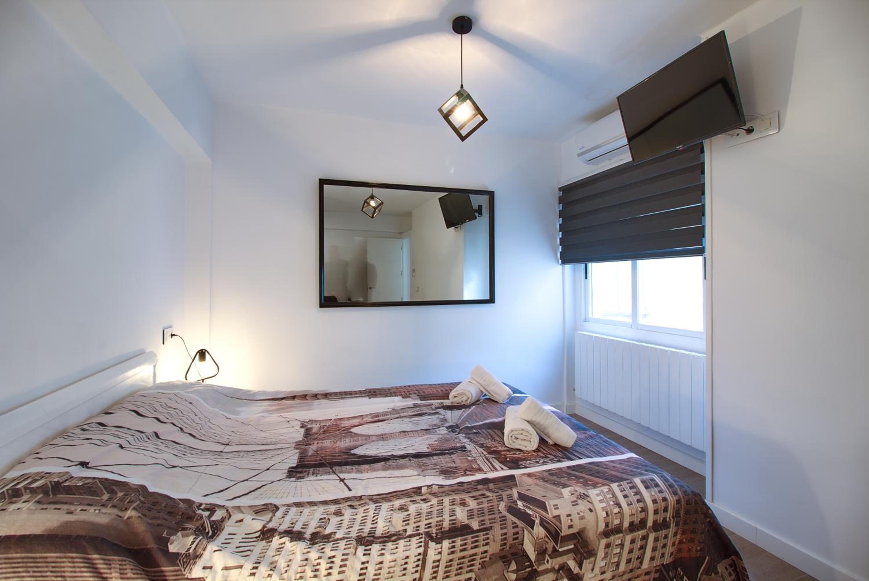 Three-Bedroom Apartment - Photo 22