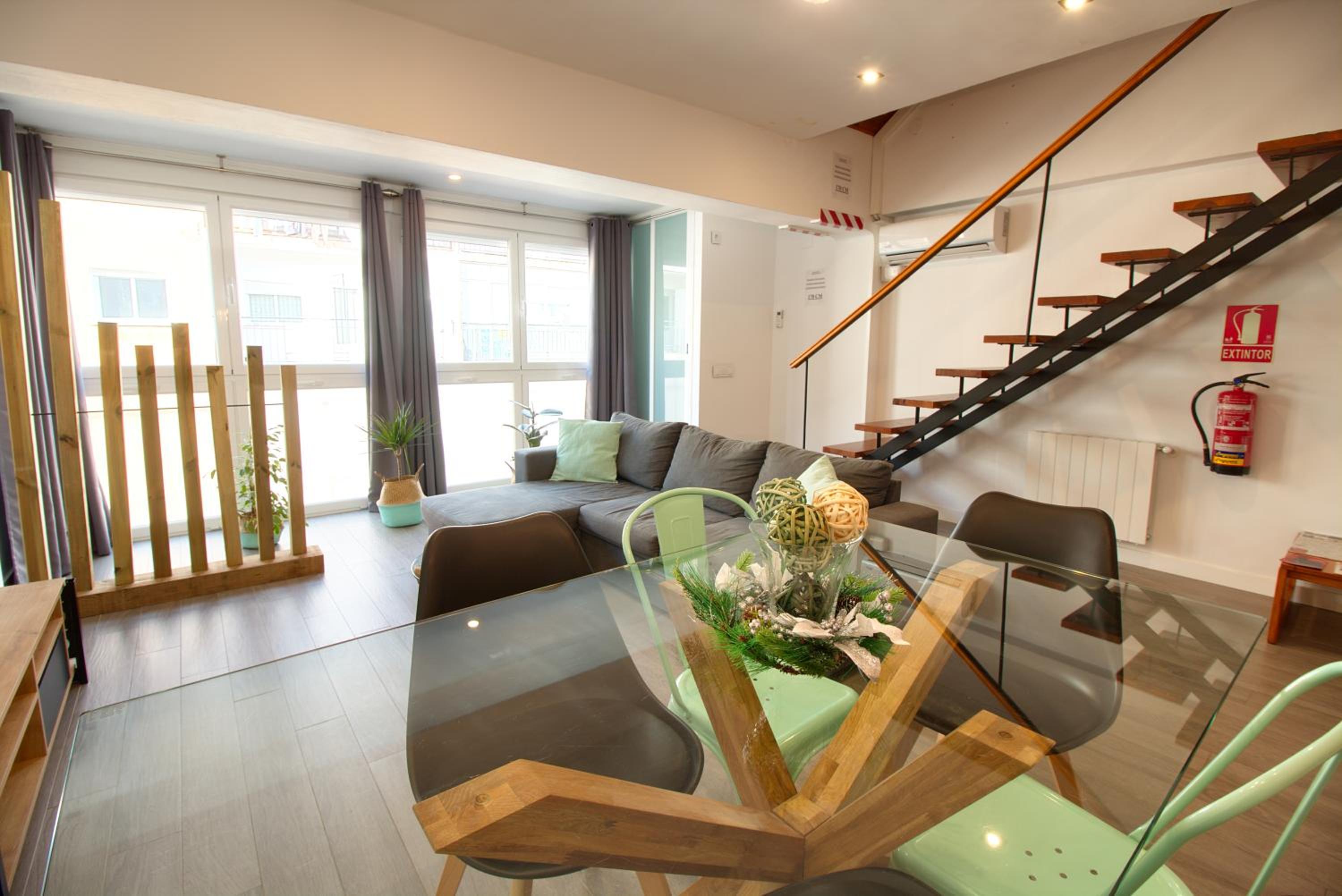 Three-Bedroom Apartment - Photo 15