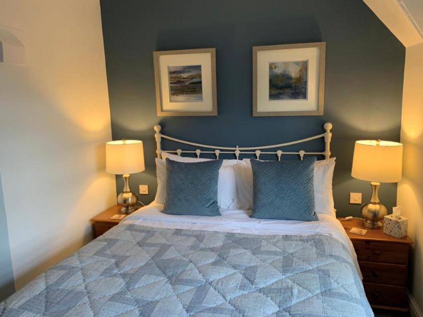 Double Room - 2 photo 3