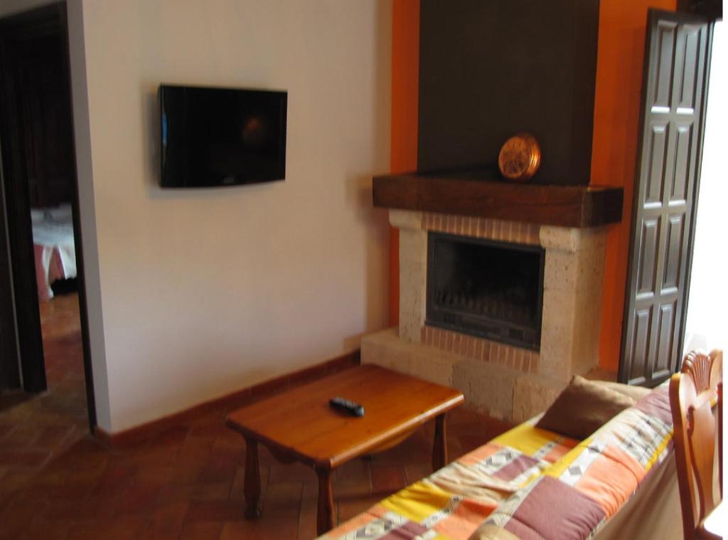 Duplex One-Bedroom Apartment - Photo 6