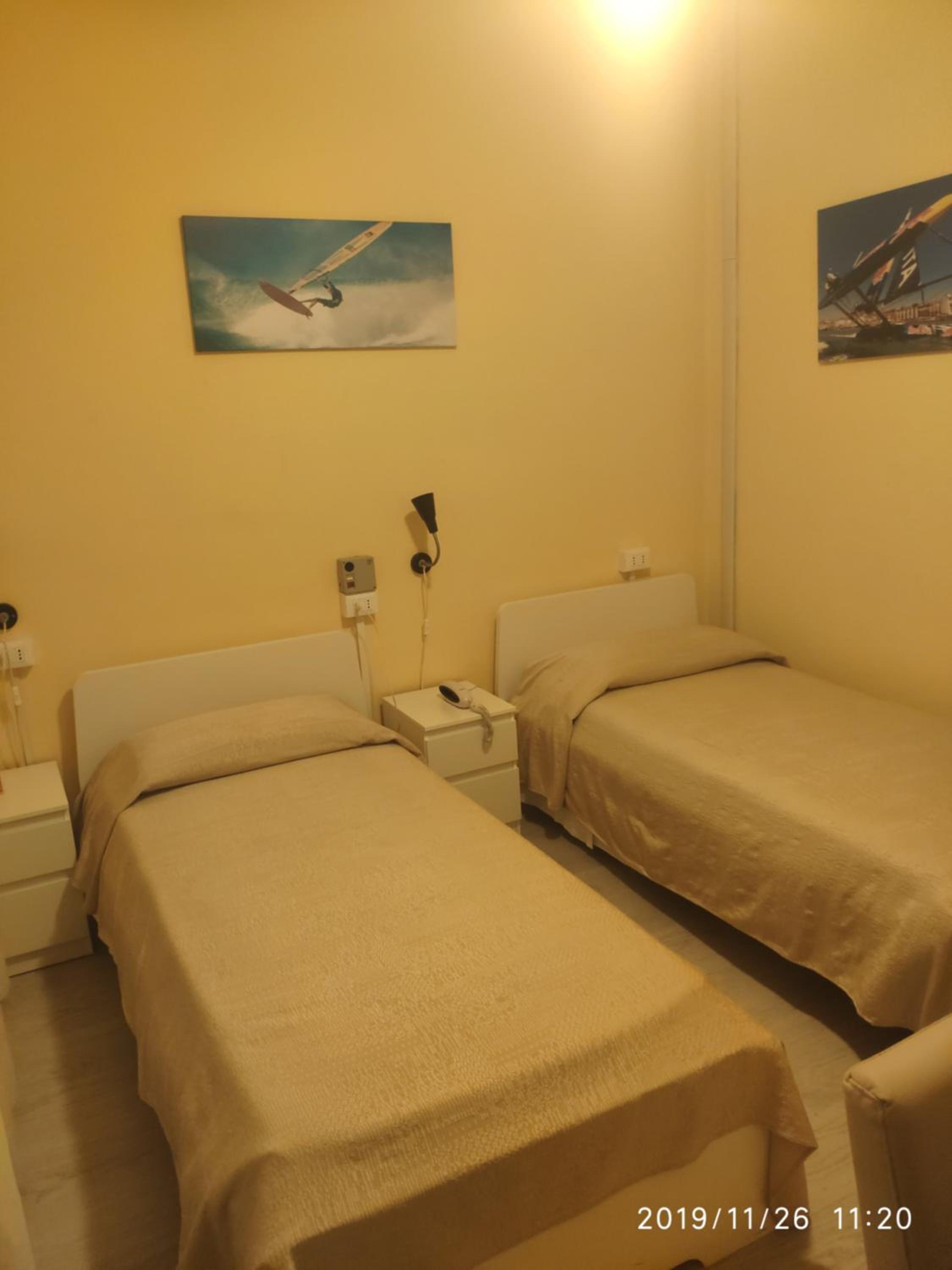 Double or Twin Room - Photo 7