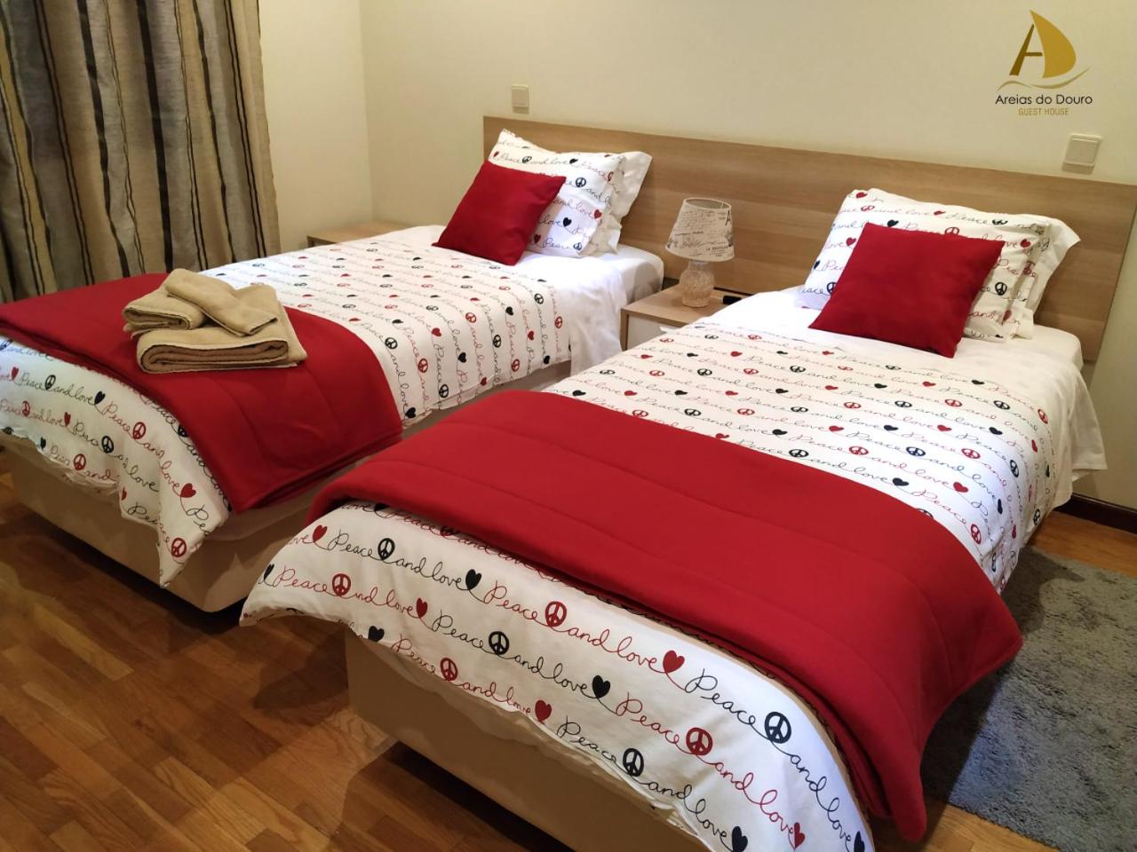 Double or Twin Room - Photo 6