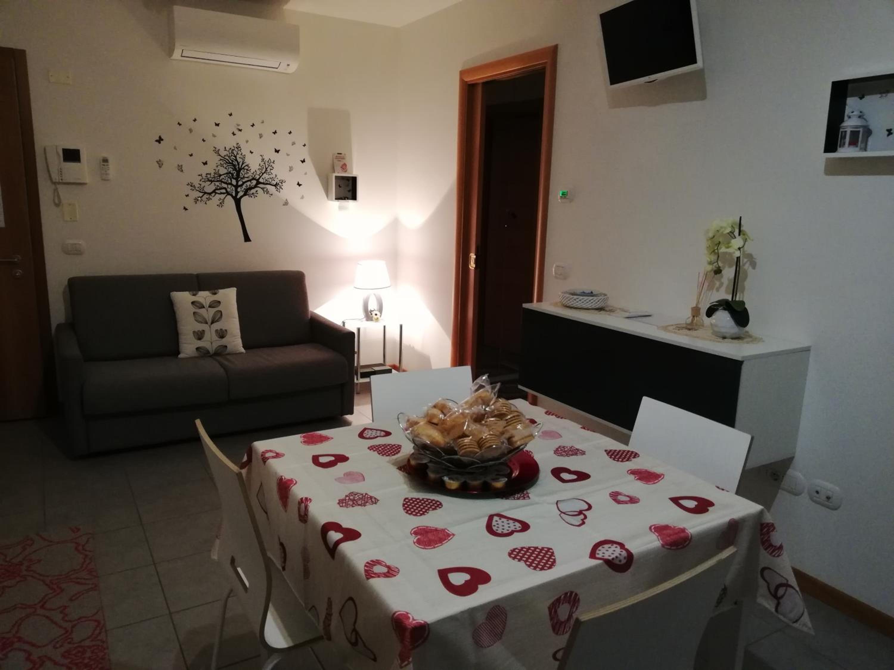 Apartment with Garden View - Photo 23