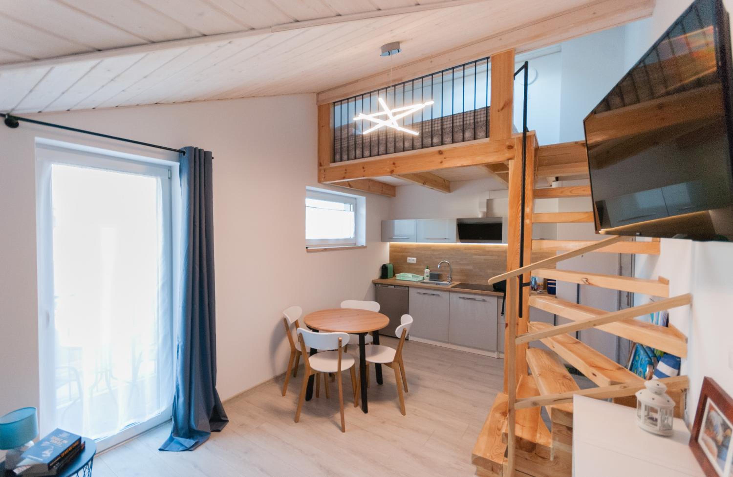 Apartment with Balcony