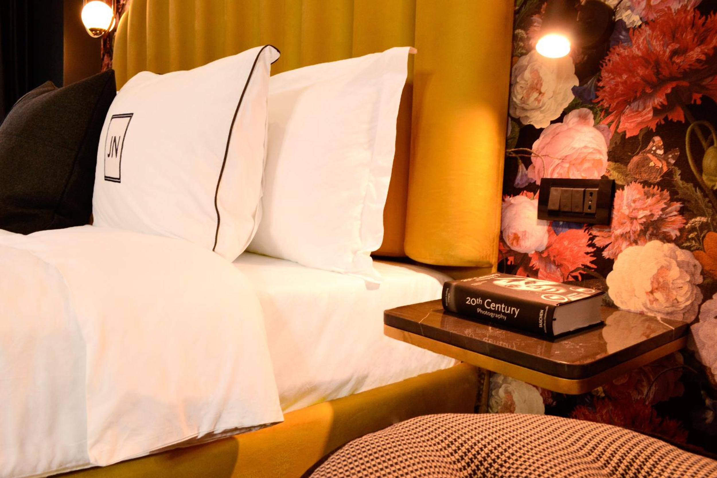 Deluxe Double Room - Photo 3