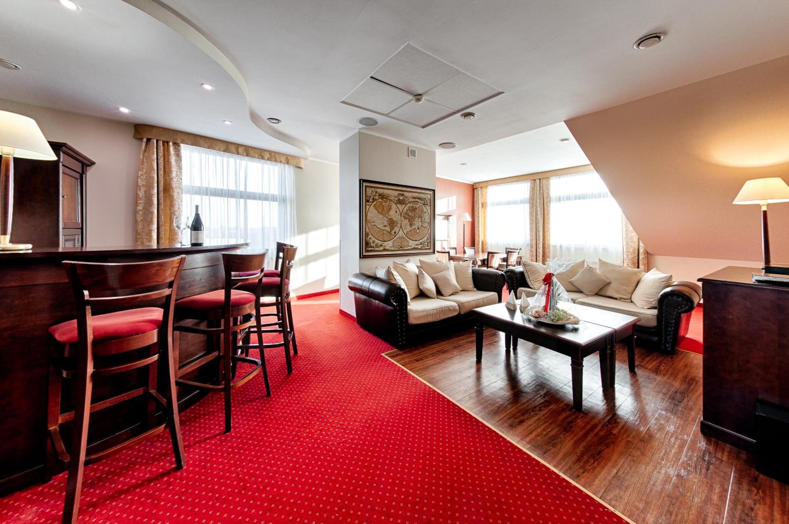 Presidential Suite photo 1