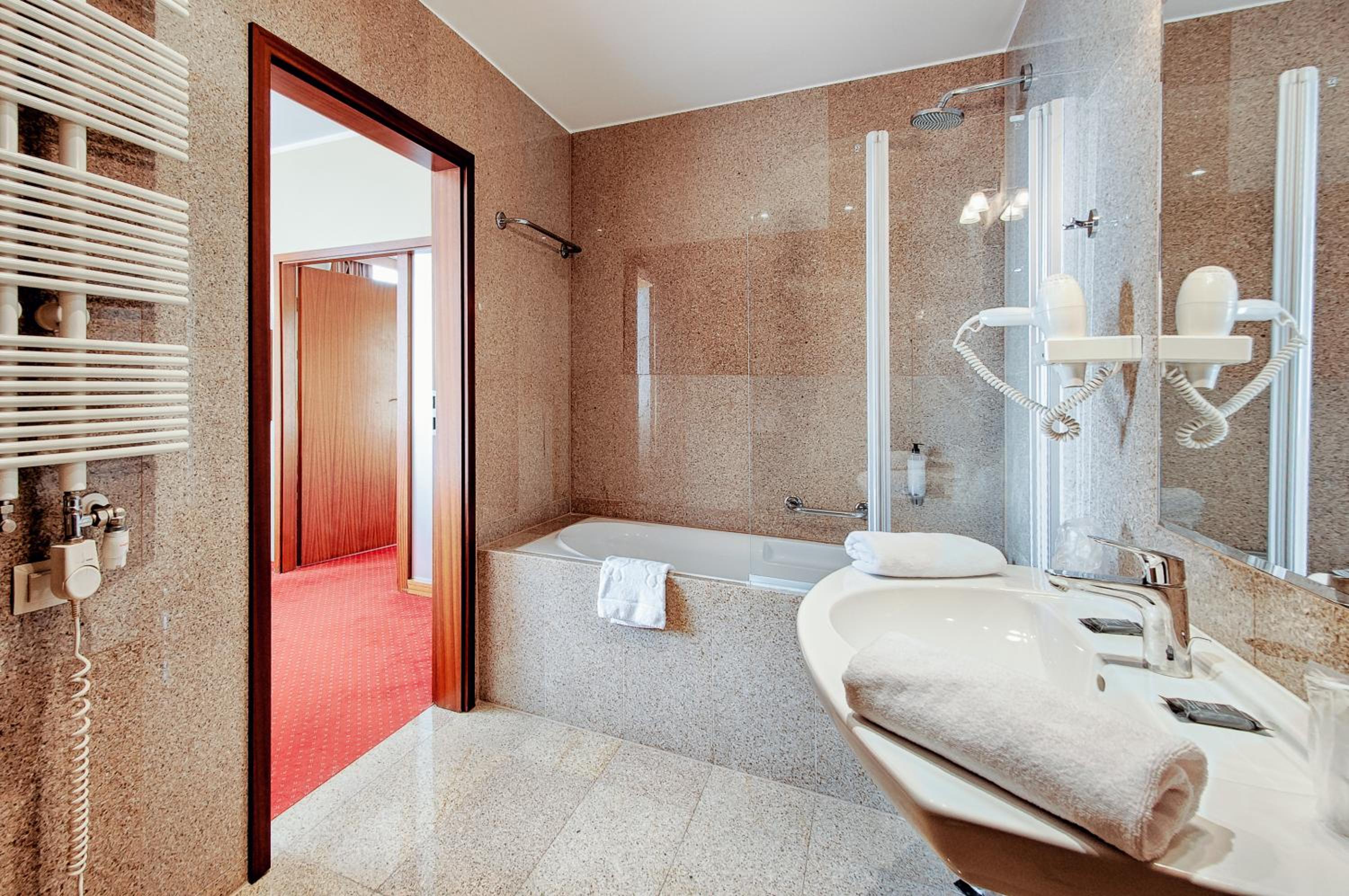 Junior Suite - Photo 2