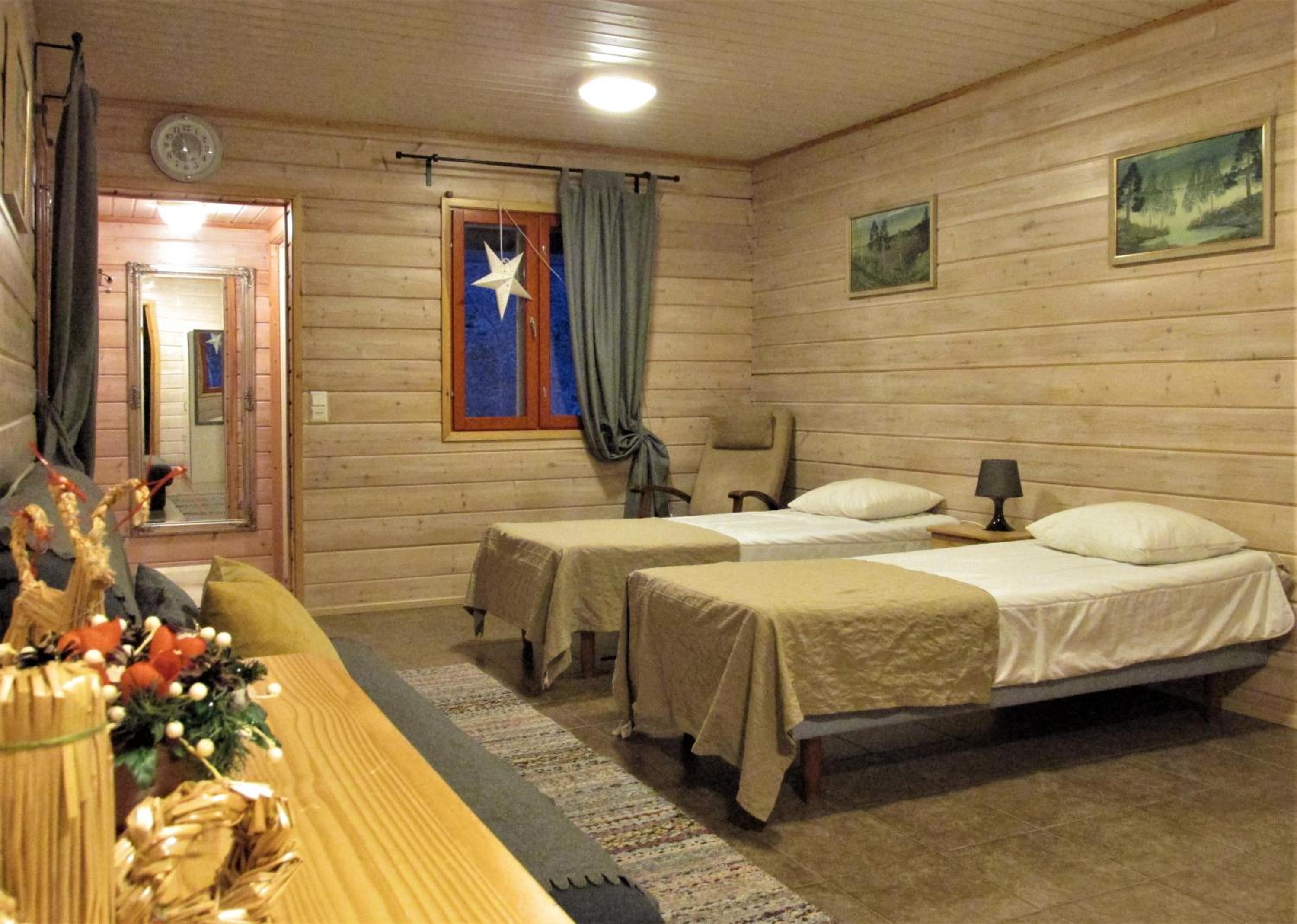 Quadruple Room - Photo 23