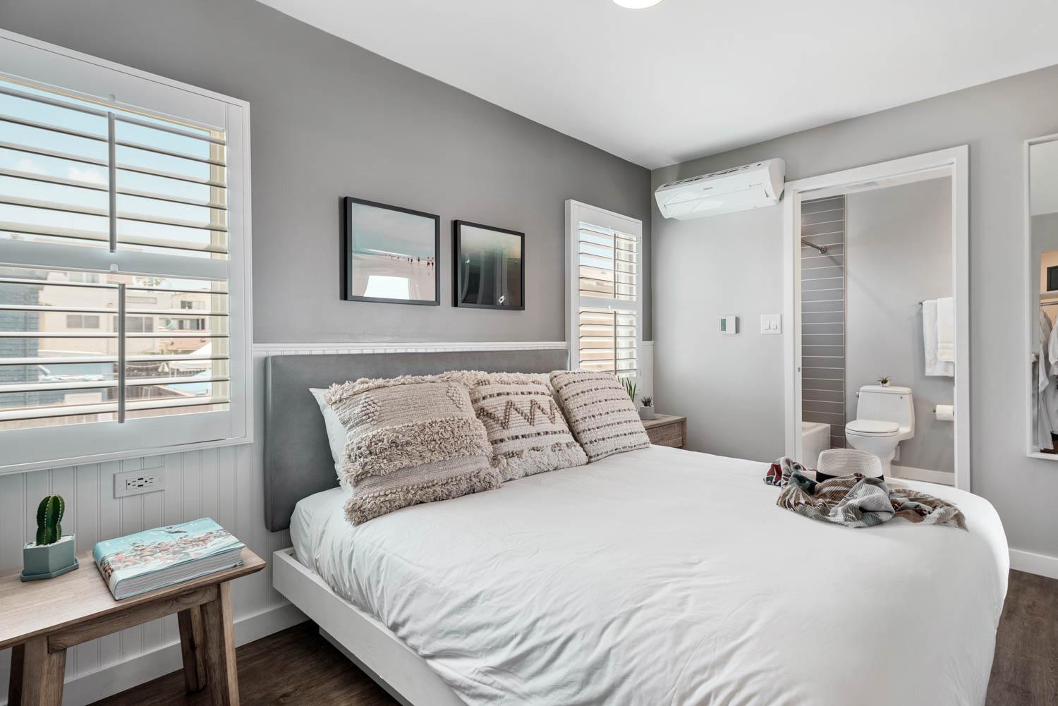 Deluxe Family Suite - Photo 3