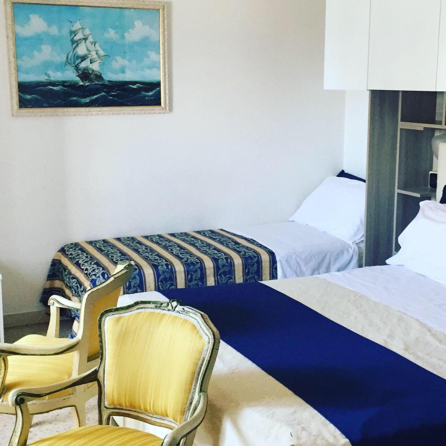 Triple Room - Photo 1