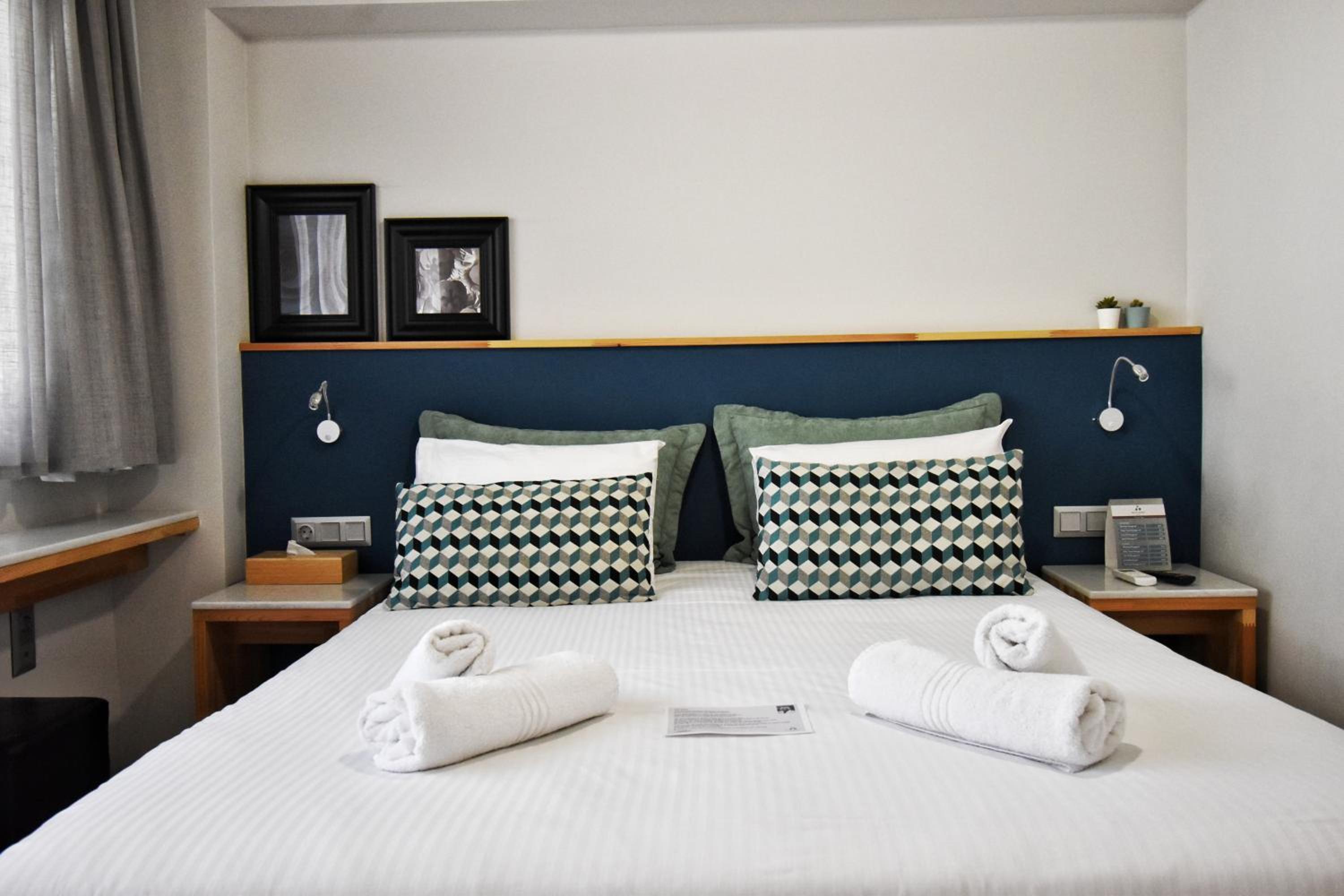 Triple Room with Balcony photo 2