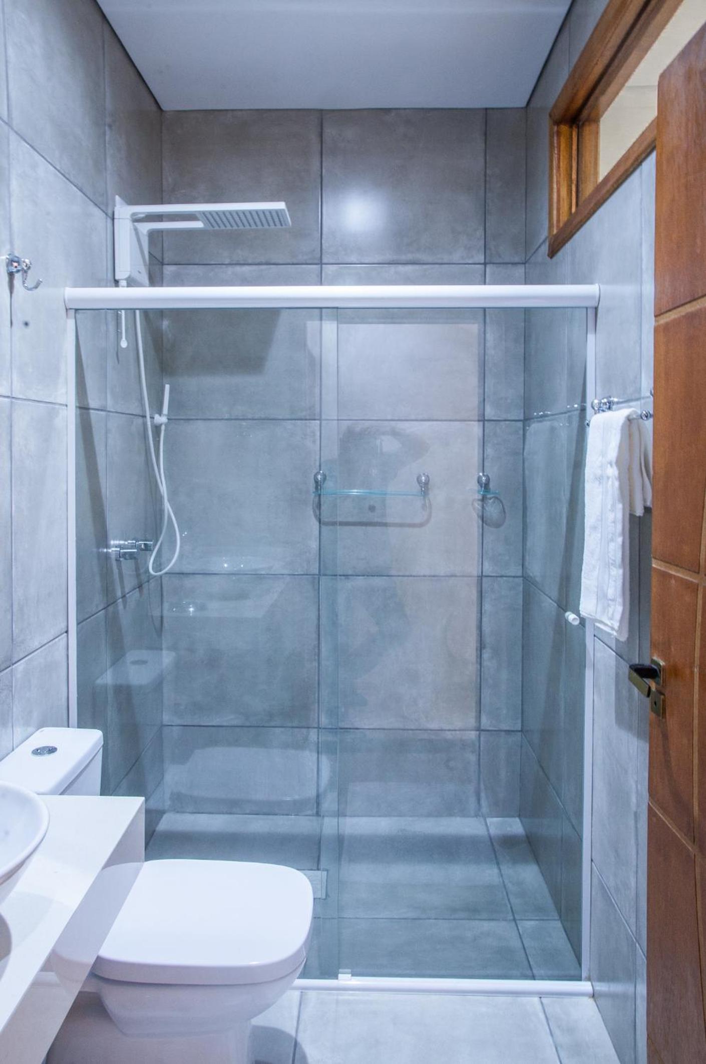Deluxe Suite - Photo 16